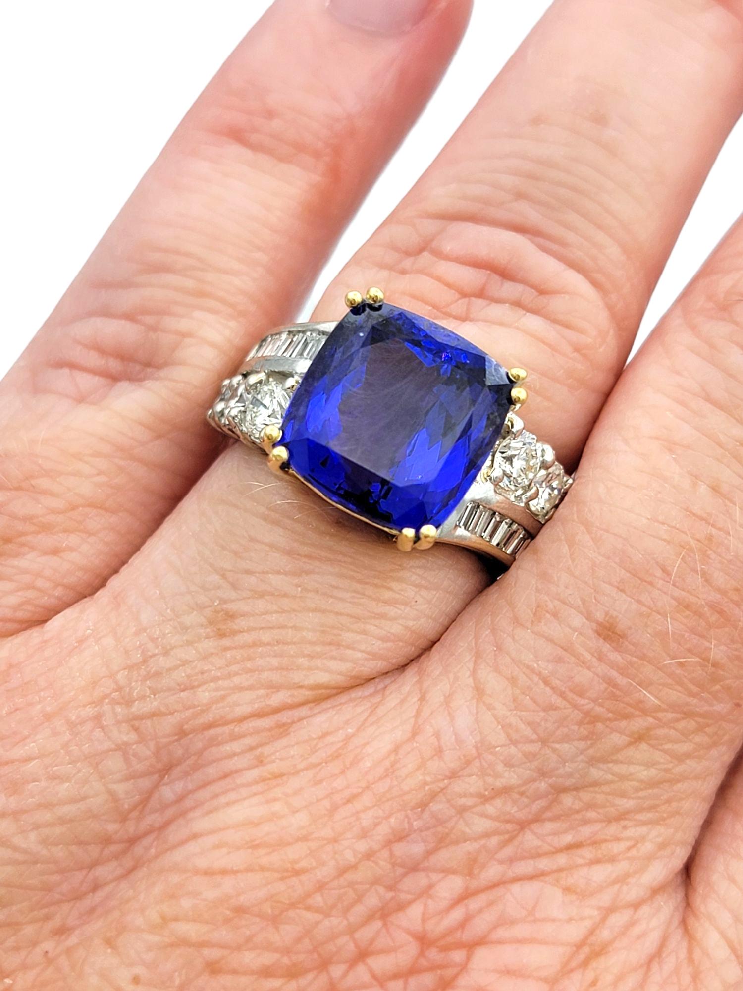D'Yach Tansanit im Kissenschliff und Multi-Diamantring aus zweifarbigem 18 Karat Gold im Angebot 6