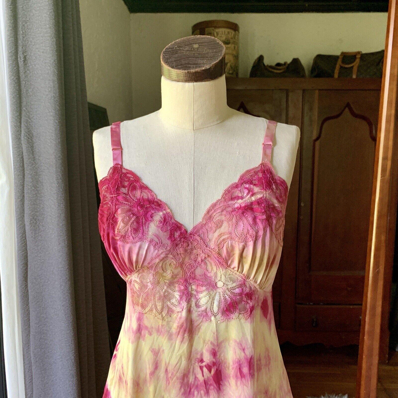 The DYED PETALS Collection (vintage, upcycled, and custom-made fashion using natural dyes and colorants), is designed and offered exclusively by PARPARIAN.

Hand-dyed with Turmeric, Beets, Roses
Vintage Brand: Shadowline
Adjustable Straps, Lace Top