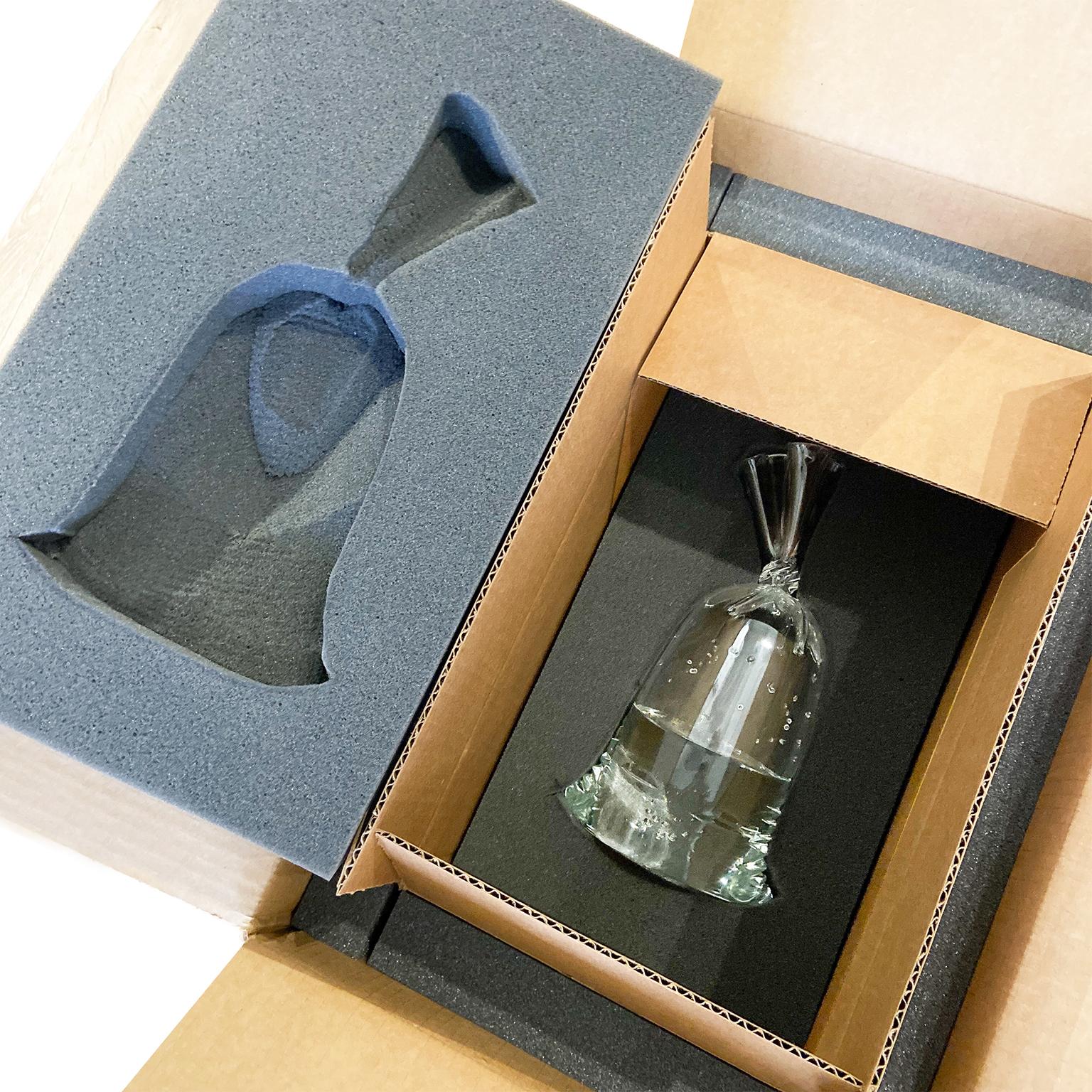 Contemporary Blown Glass: Water Bag III For Sale 3