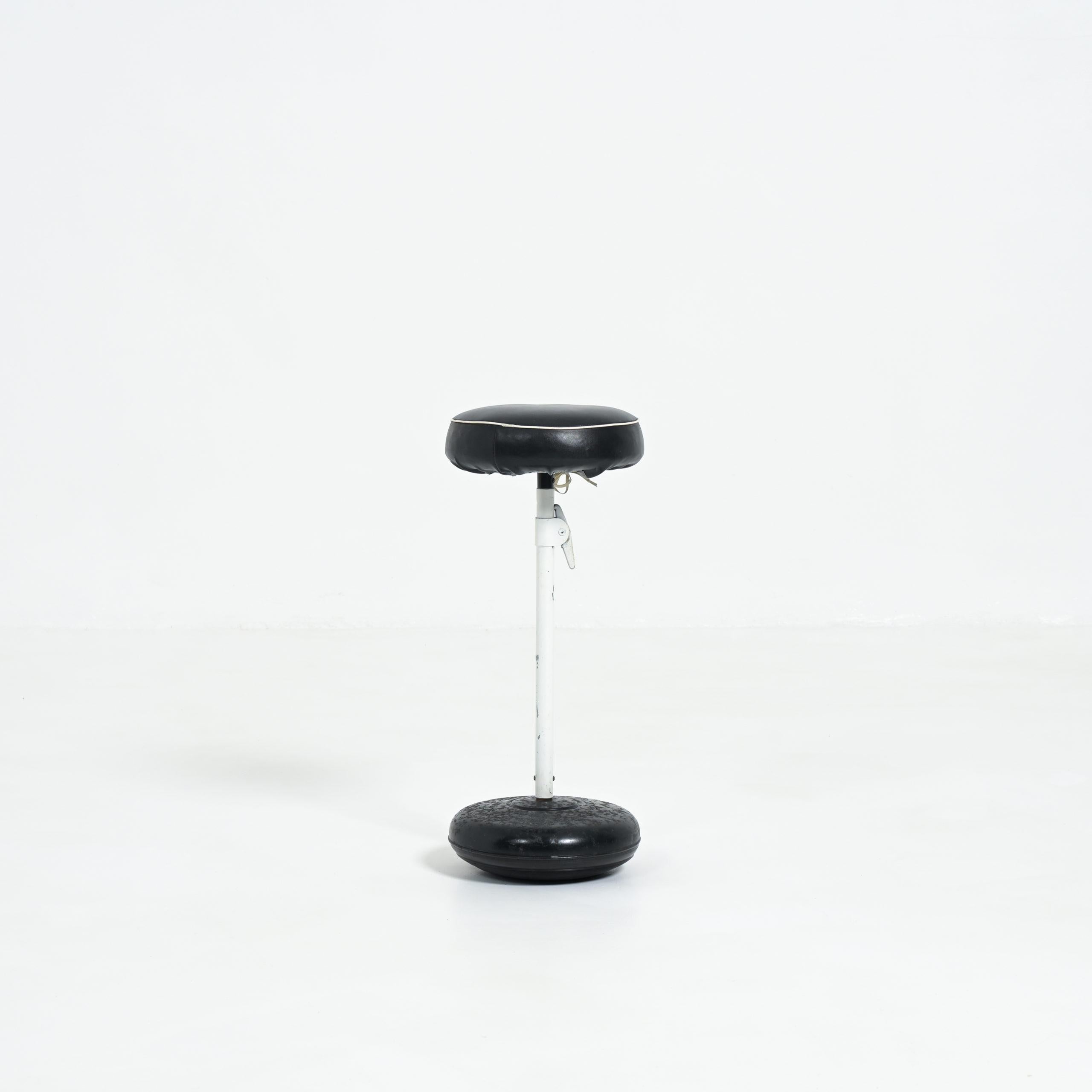 Industriel Tabouret industriel dynamique en vente