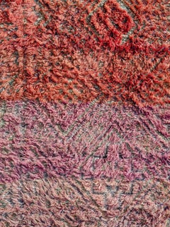 Dynamischer Ombre Beni M'Guild Marokkanischer Teppich Curated By Breuckelen Berber