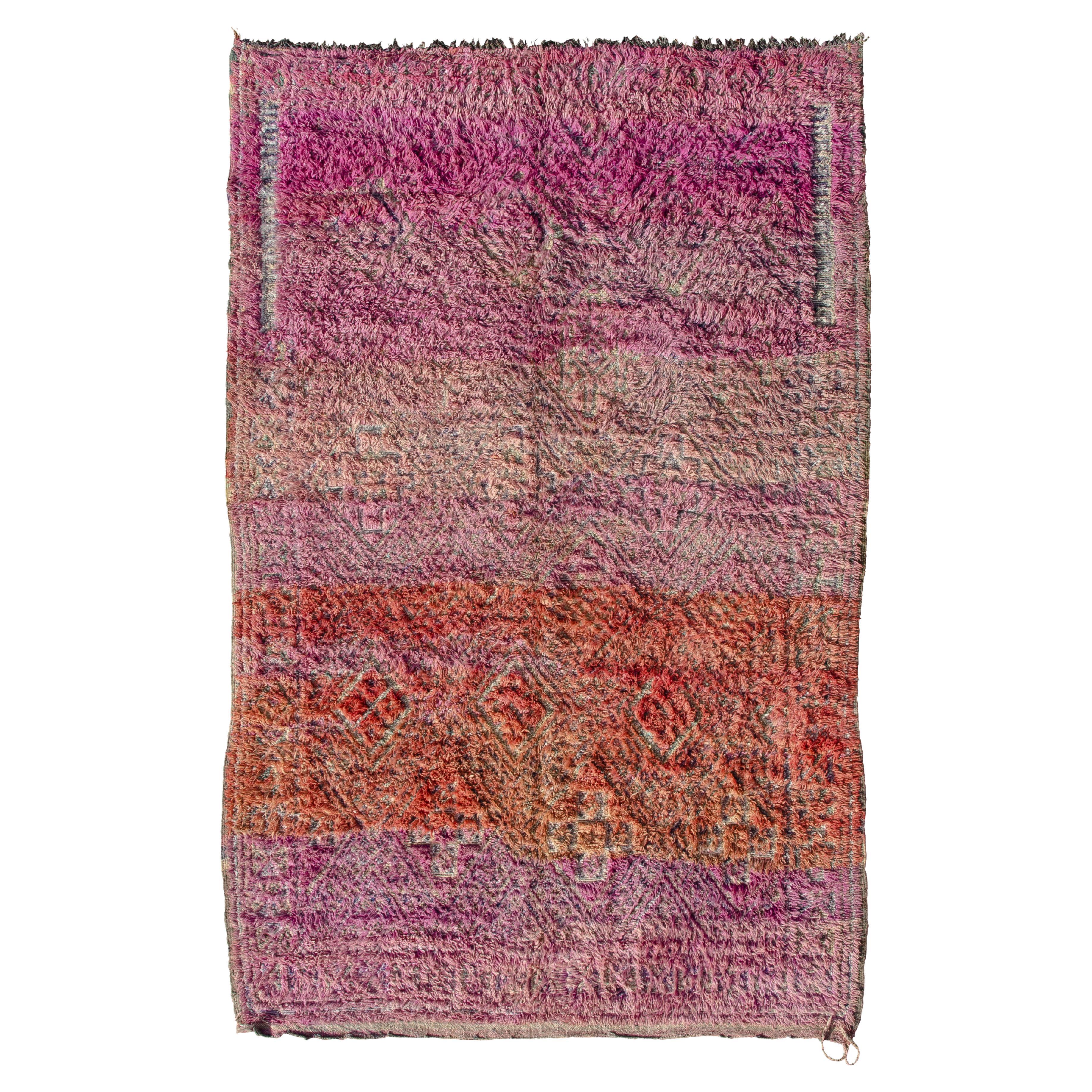 Tapis marocain dynamique Ombre Beni M'Guild Curated By Breuckelen Berber