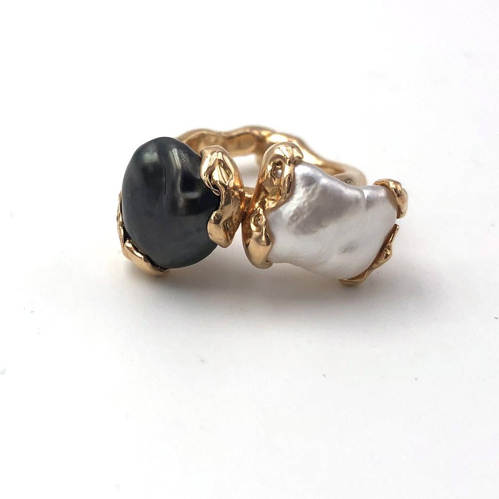 Lucifer Vir Honestus Dynamic Pearl Ring In New Condition For Sale In Jackson, WY