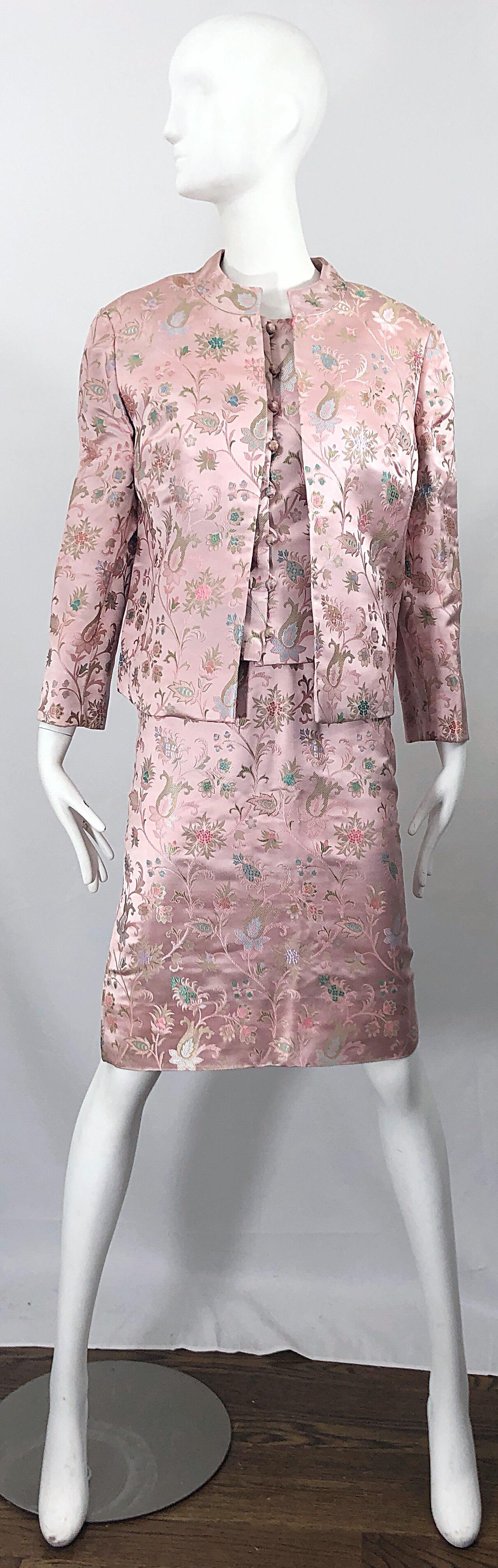 Dynasty 1960s For Lord & Taylor Light Pink Large Size 3 Piece Vintage Dress Set For Sale 1