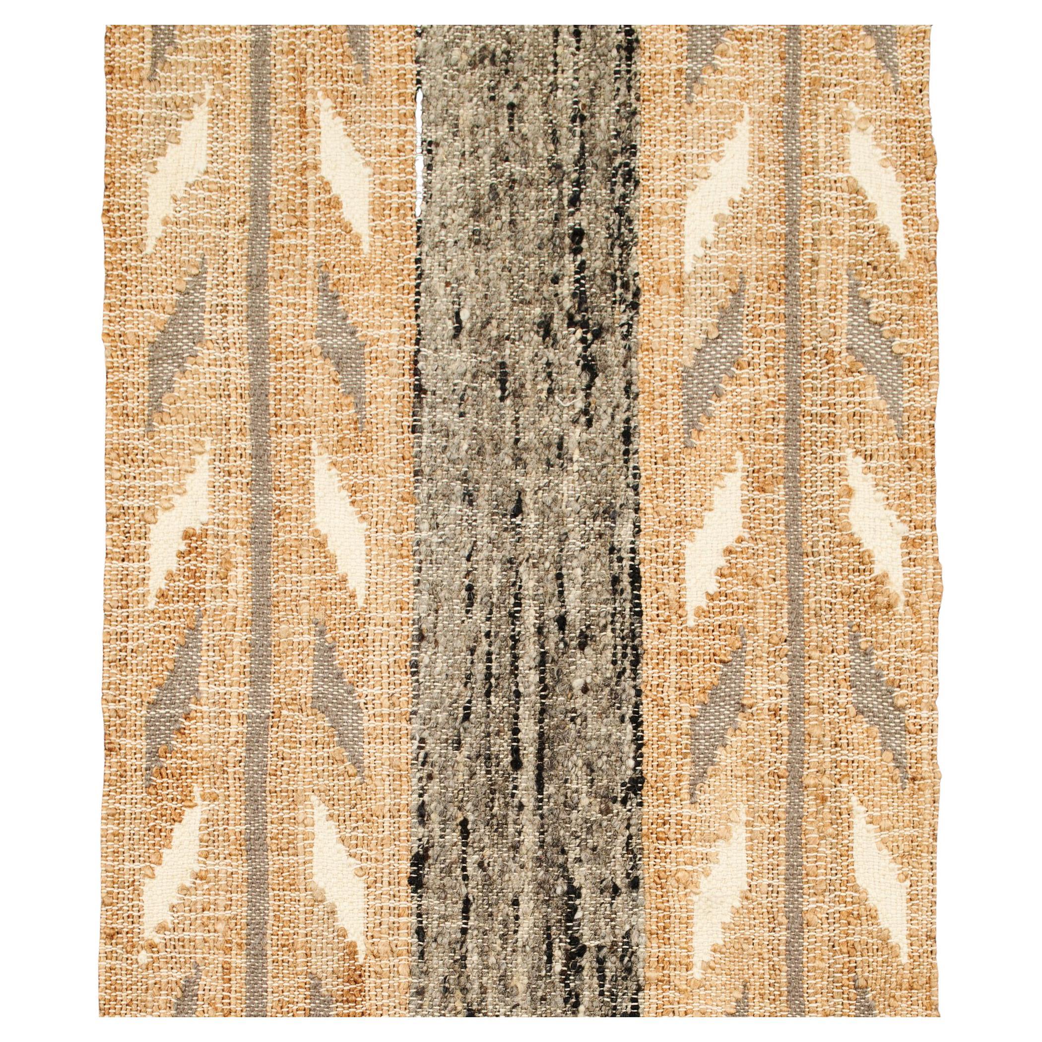 Uneven Arrows Handloom Rug in Natural Shades of Pure Wool, Jute, Cotton