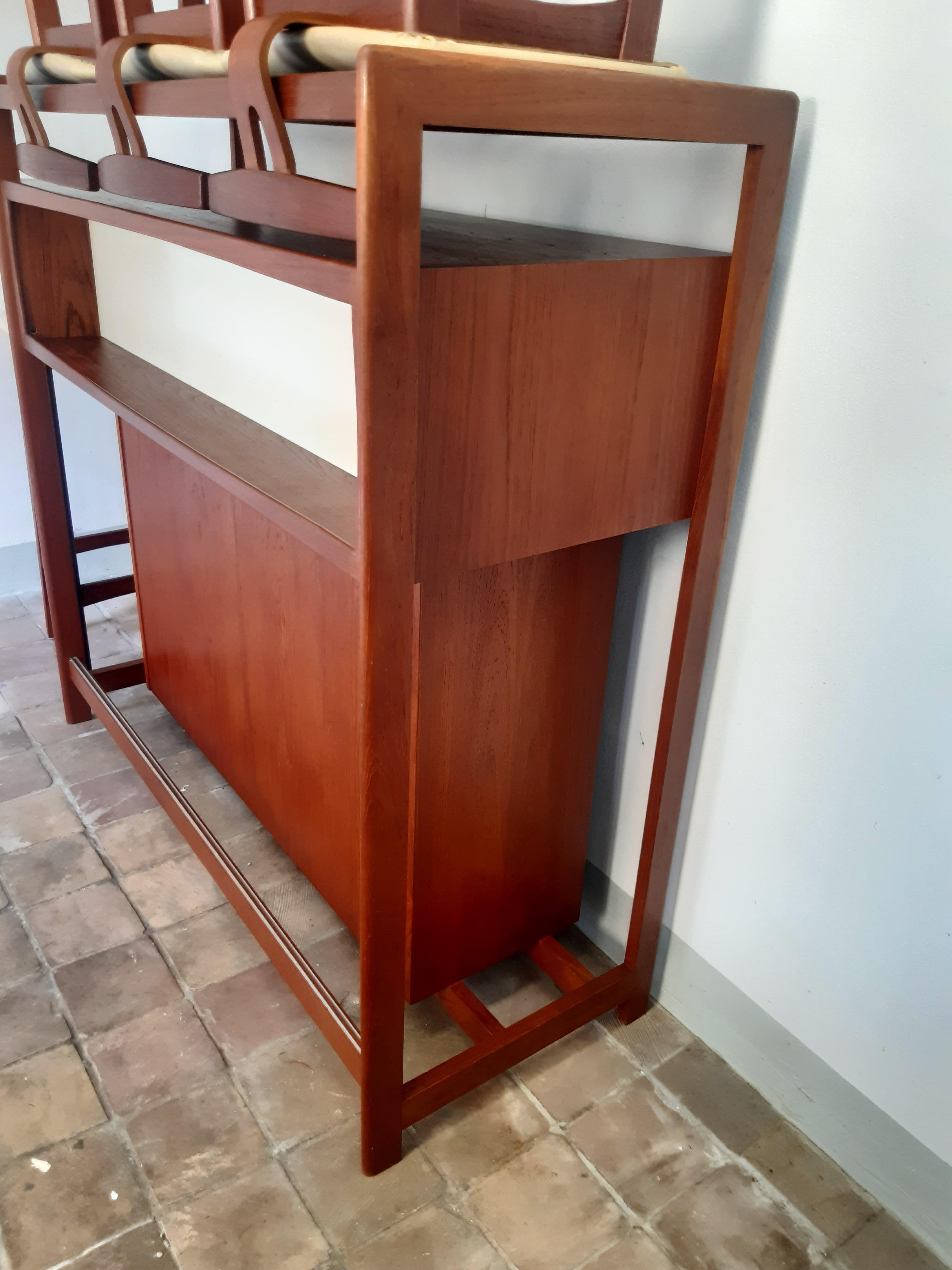 Bar moderno danese Dyrlund di Knud Bent + 4 sgabelli da bar - TEAK anni 60 in vendita 8