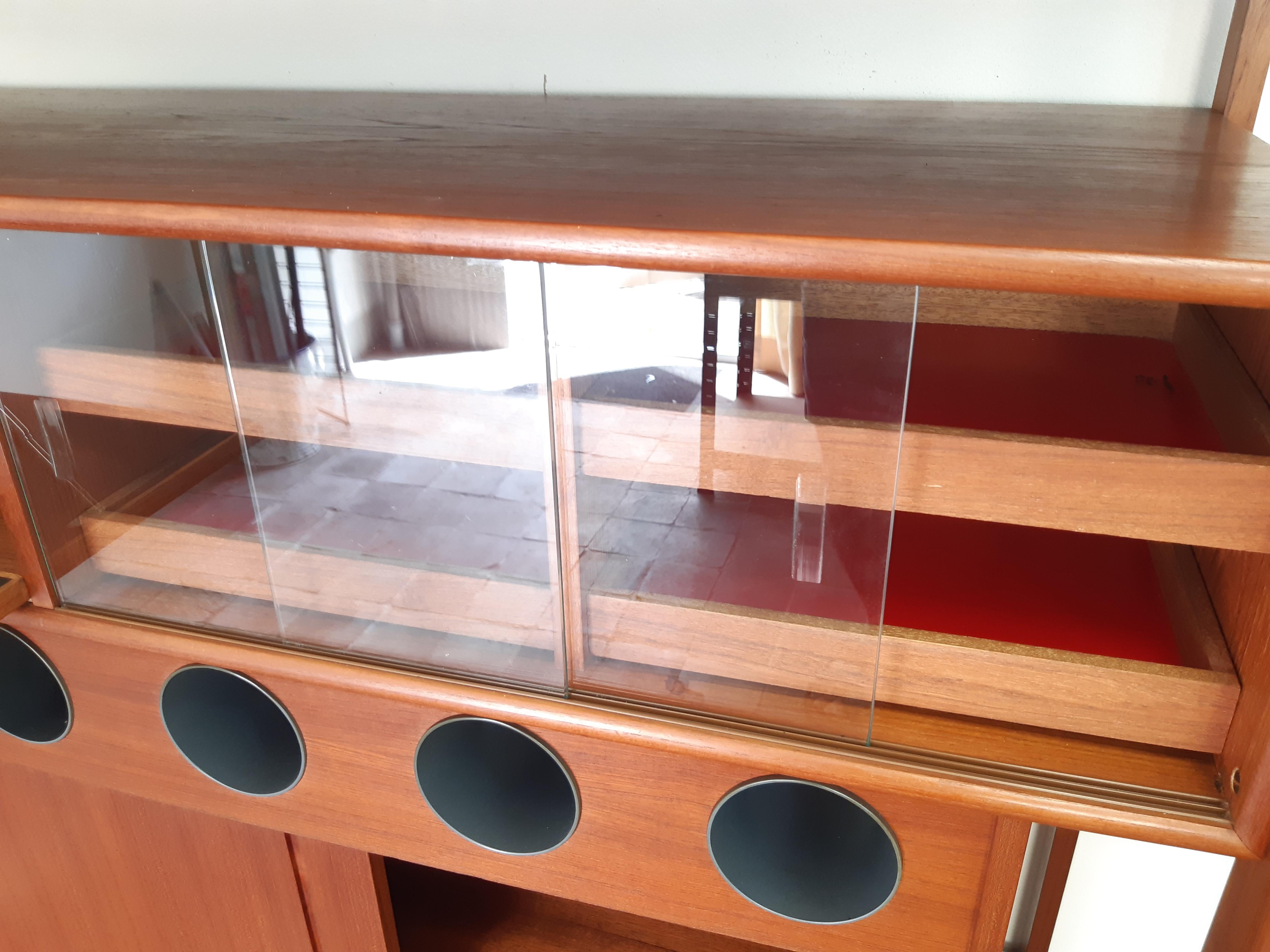 Bar moderno danese Dyrlund di Knud Bent + 4 sgabelli da bar - TEAK anni 60 in vendita 1