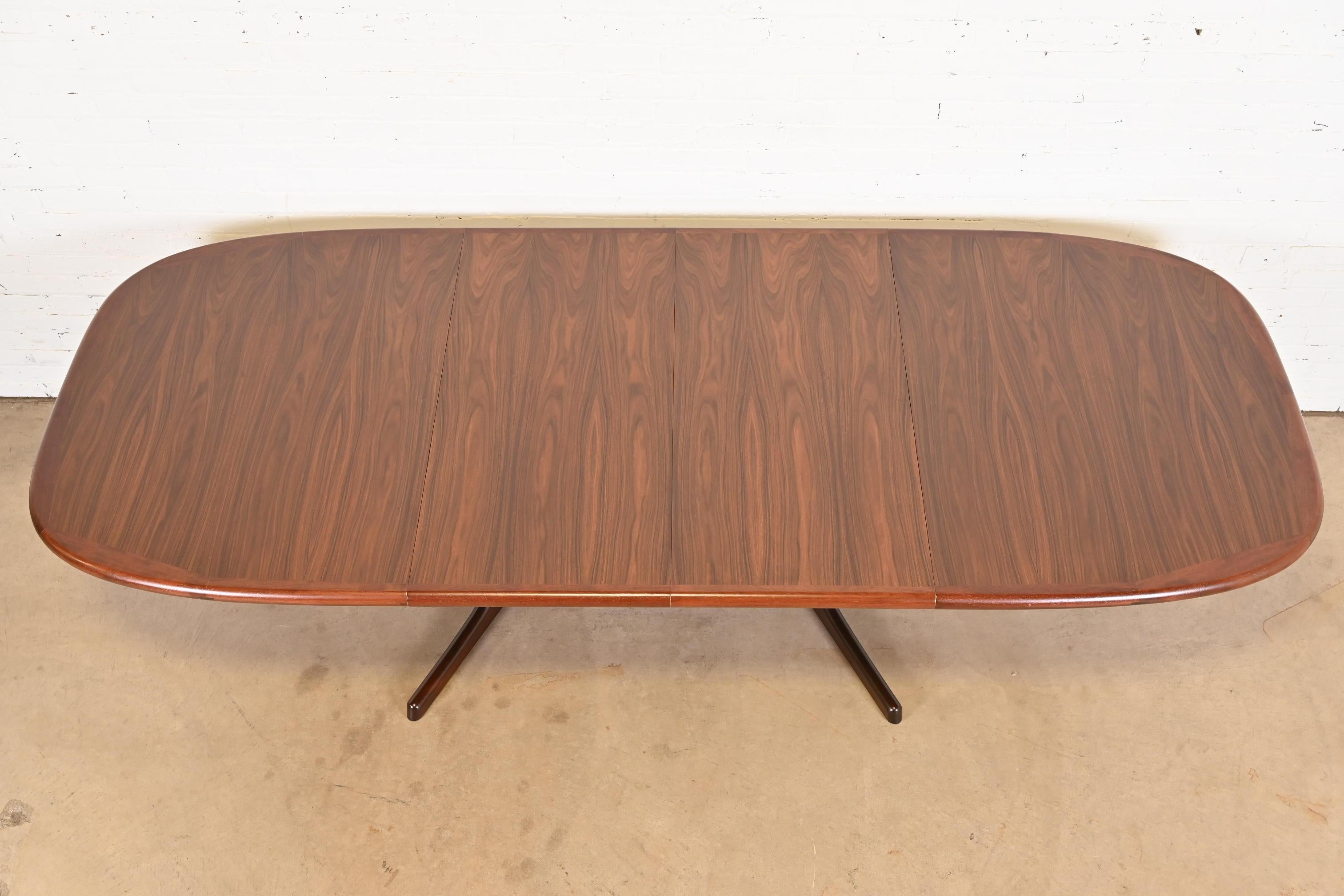 Dyrlund Danish Modern Rosewood Pedestal Extension Dining Table, Newly Refinished For Sale 2