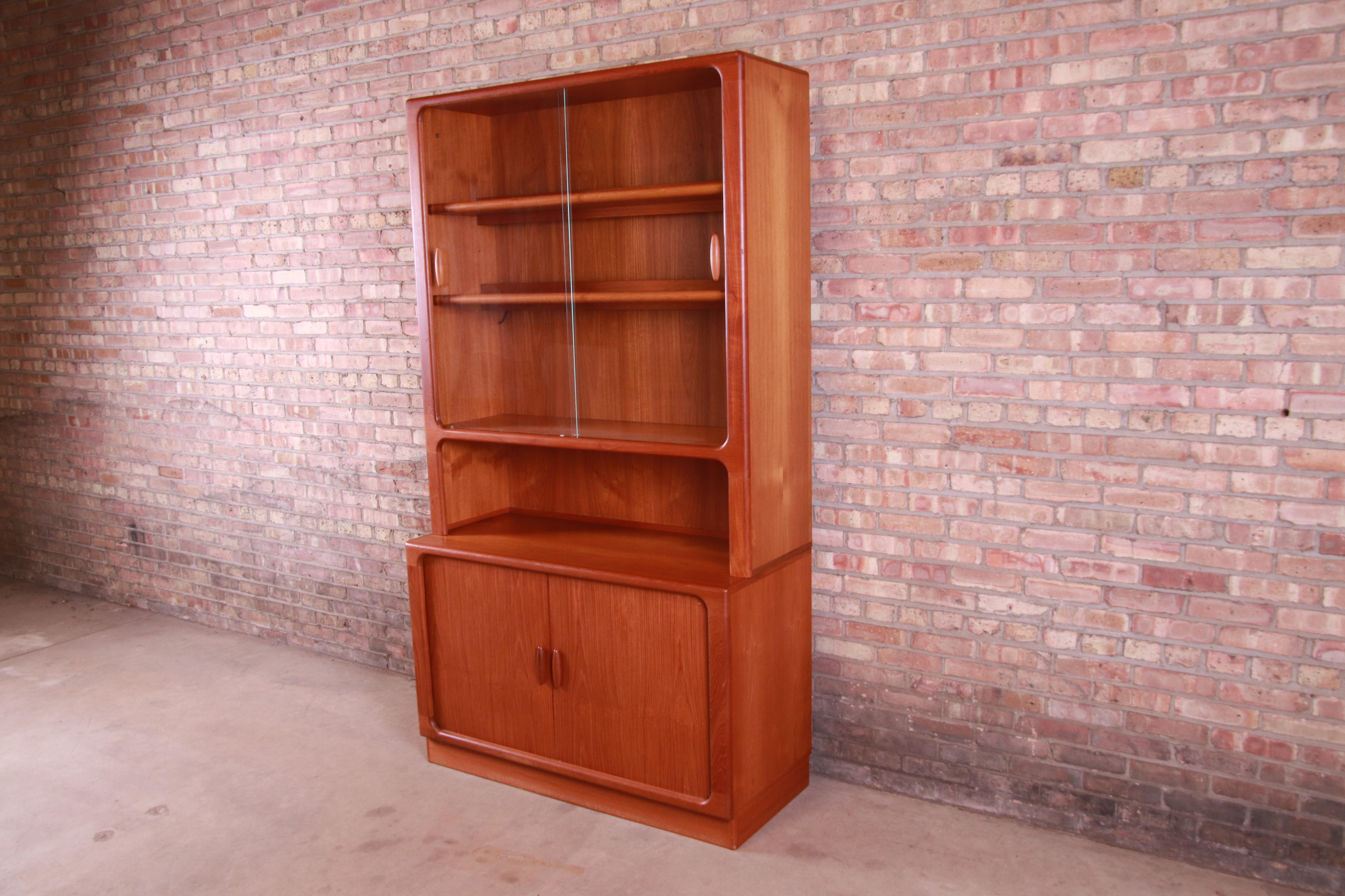 Dyrlund Danish Modern Teak Tambour Door Bookcase or Bar Cabinet, circa 1960s In Good Condition In South Bend, IN