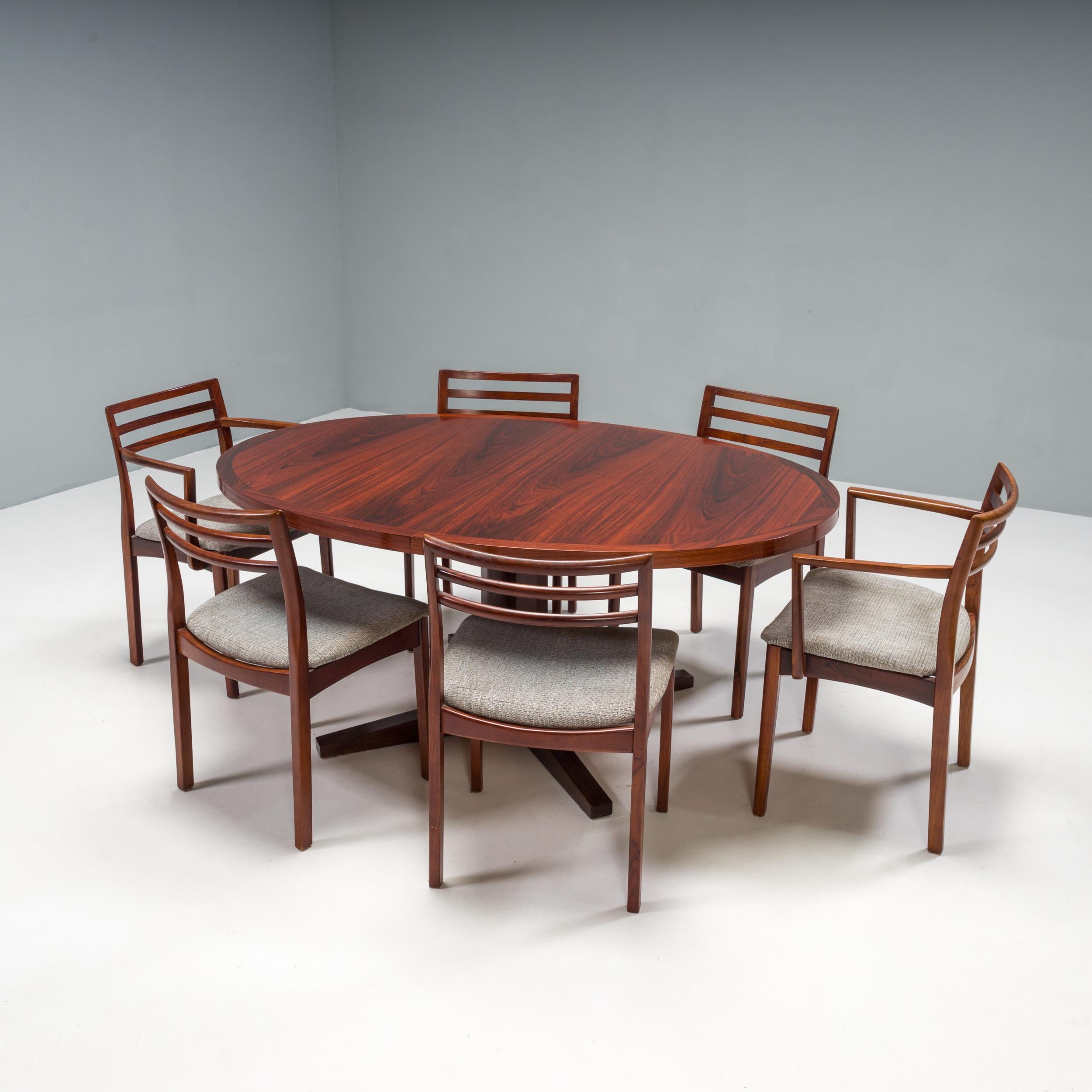 Dyrlund Danish Rosewood Extendable Dining Table, 1960s In Good Condition In London, GB