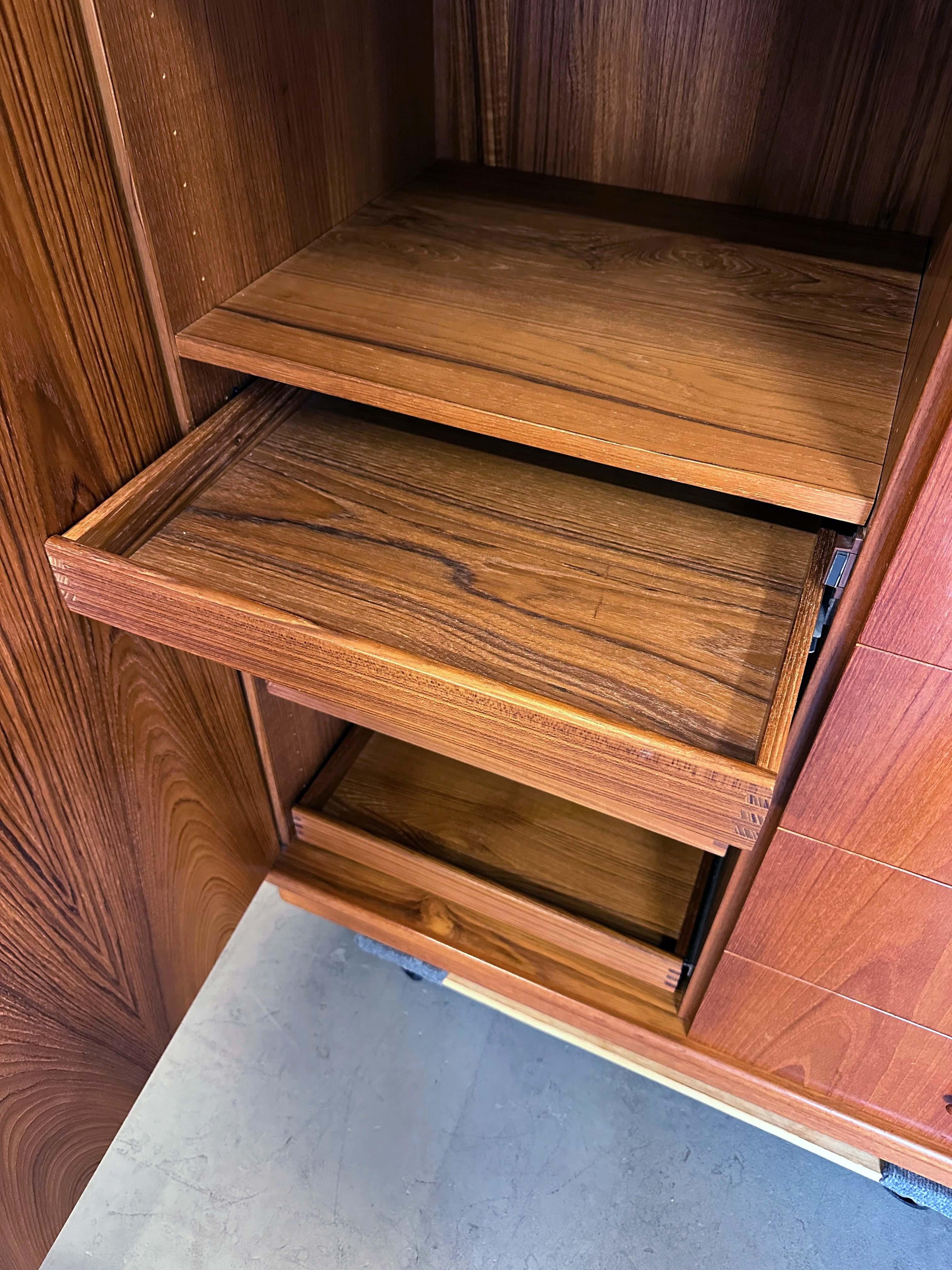 Dyrlund Danish Teak Gentleman’s Chest 3