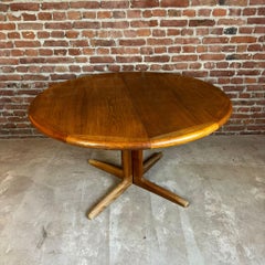 Dyrlund dining table in teak, Denmark 1960