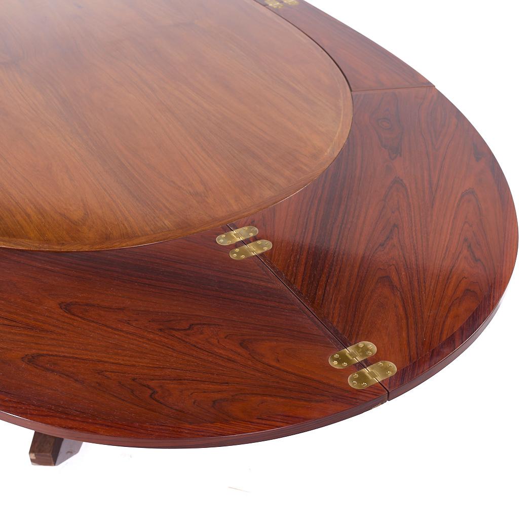 Dyrlund Lotus Mid Century Table de salle à manger ovale en palissandre à feuilles cachées Flip-Flop en vente 1