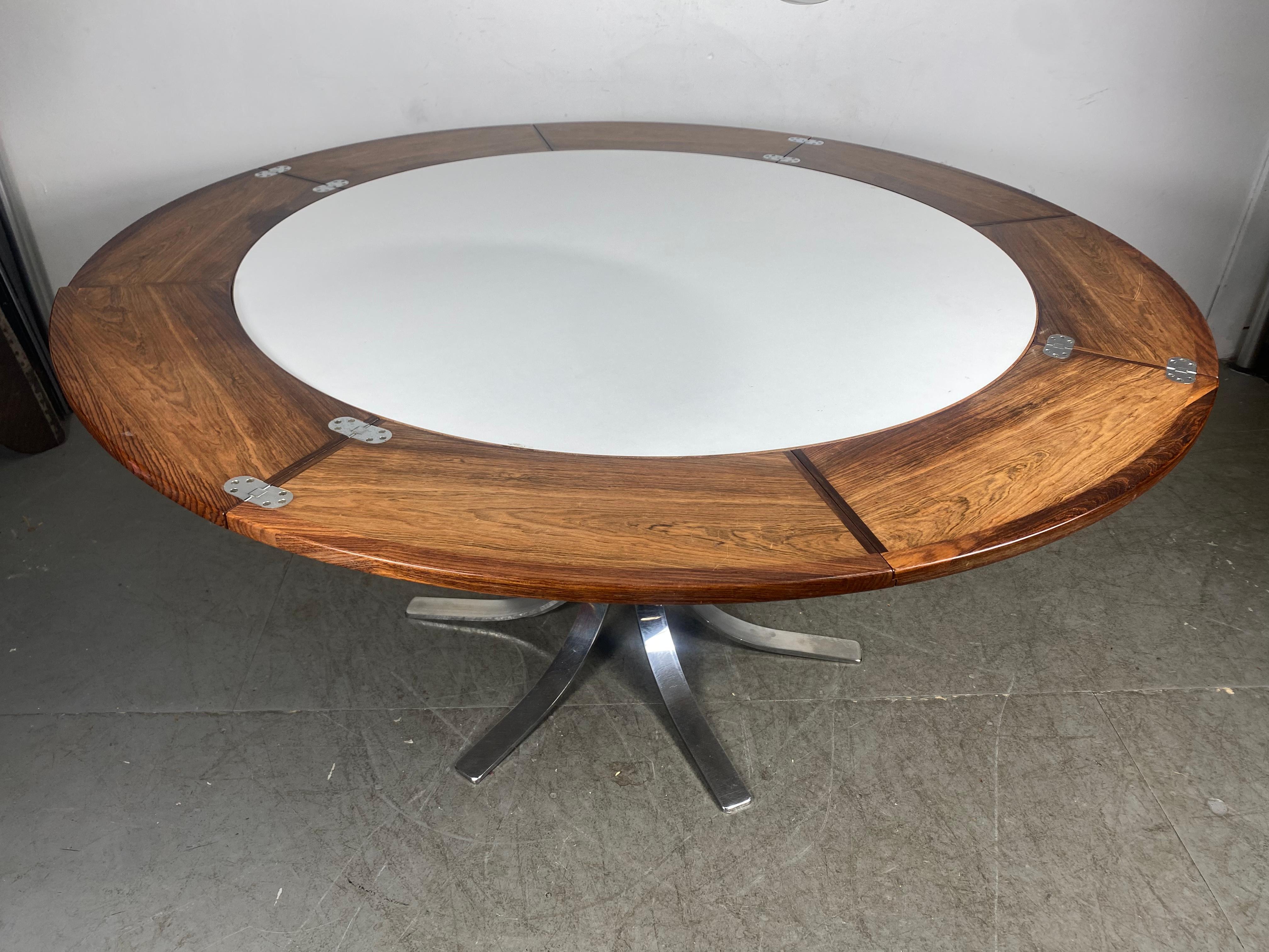 Table de salle à manger en bois de rose « Lotus » de Dyrlund, plateau extensible « Flip-flop » en vente 1