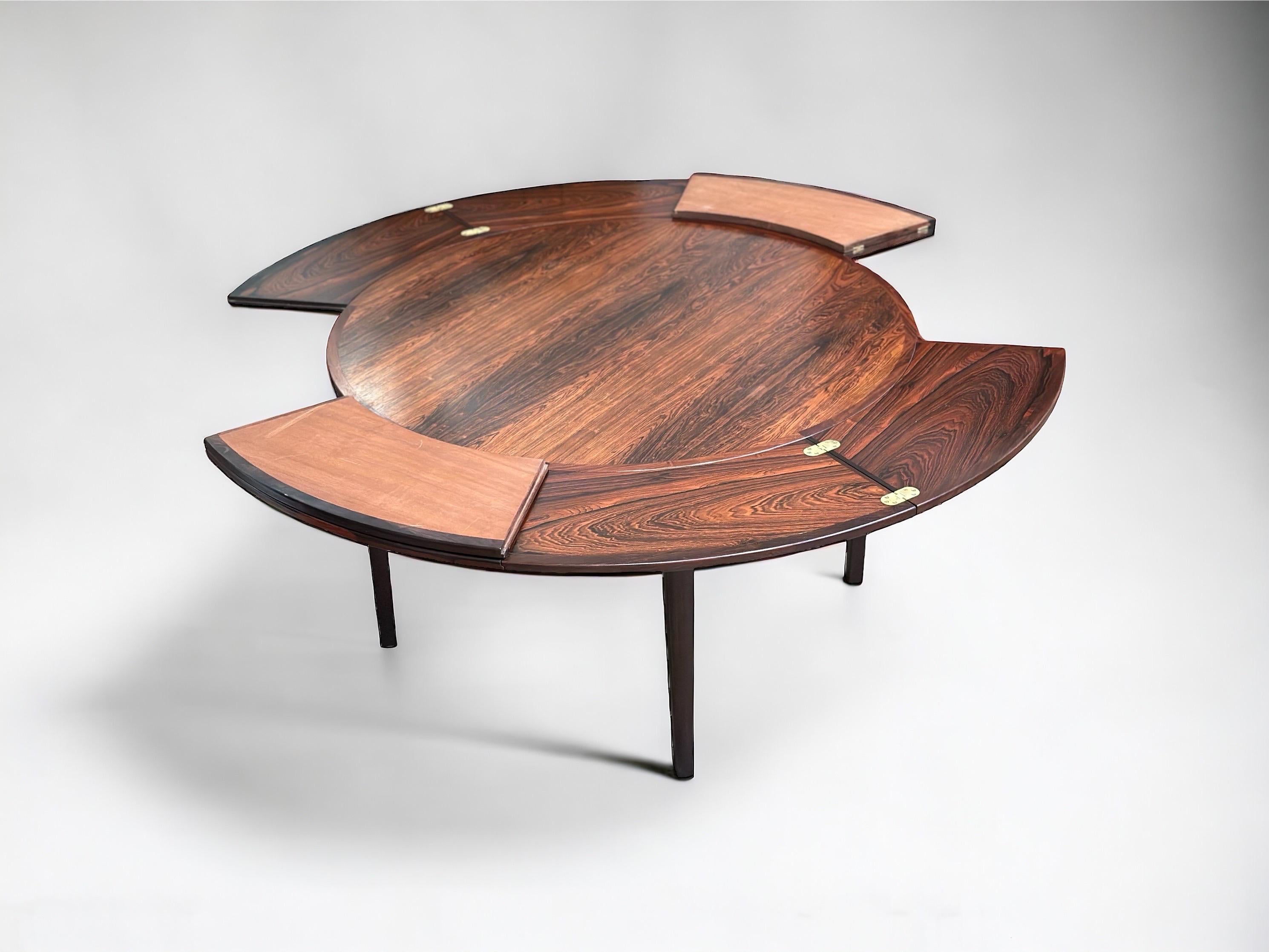 Late 20th Century Dyrlund Lotus Table - Danish Rosewood Flip Flap Expanding Round Dining Table