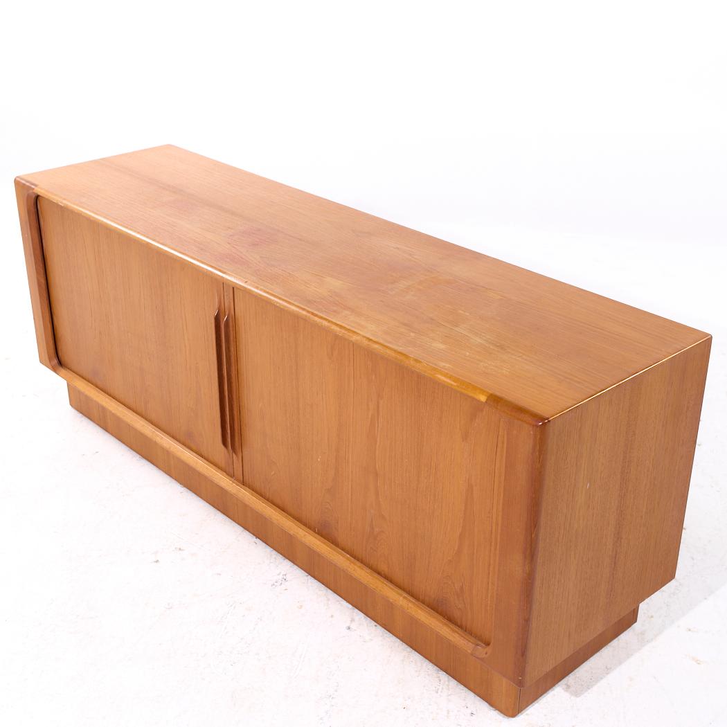 Fine XX secolo Credenza con anta a tamburo di Dyrlund, metà del secolo scorso in vendita