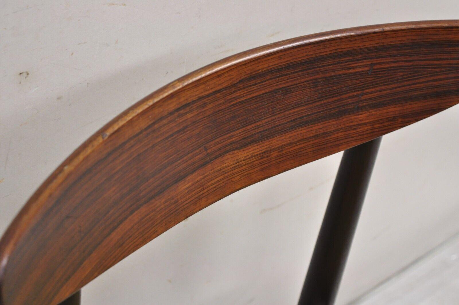 Dyrlund Rosewood Mid Century Danish Modern Curved Back Dining Side Chair (chaise de salle à manger à dossier incurvé) en vente 6