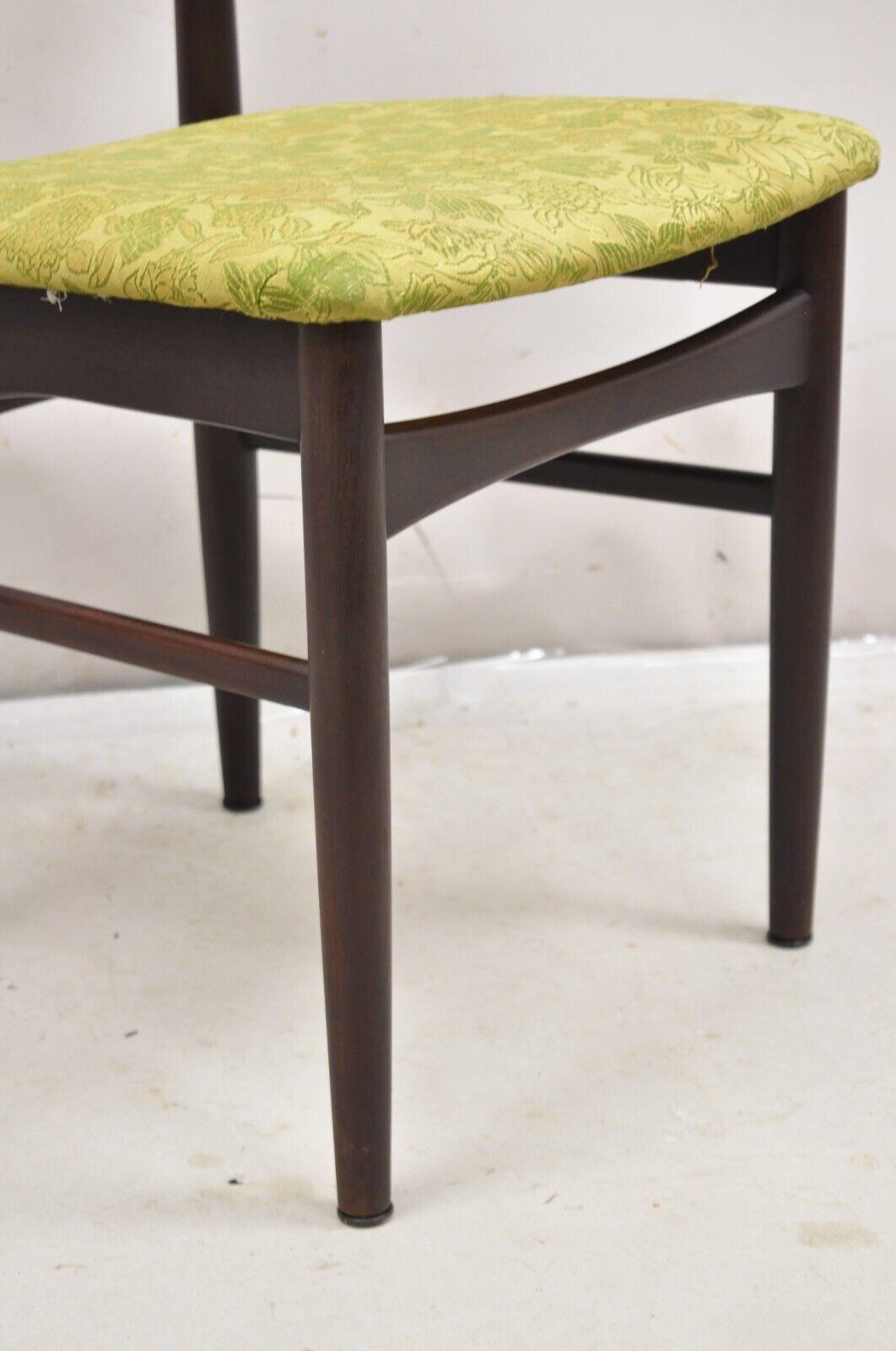 20th Century Dyrlund Rosewood Mid Century Danish Modern Curved Back Dining Side Chair For Sale