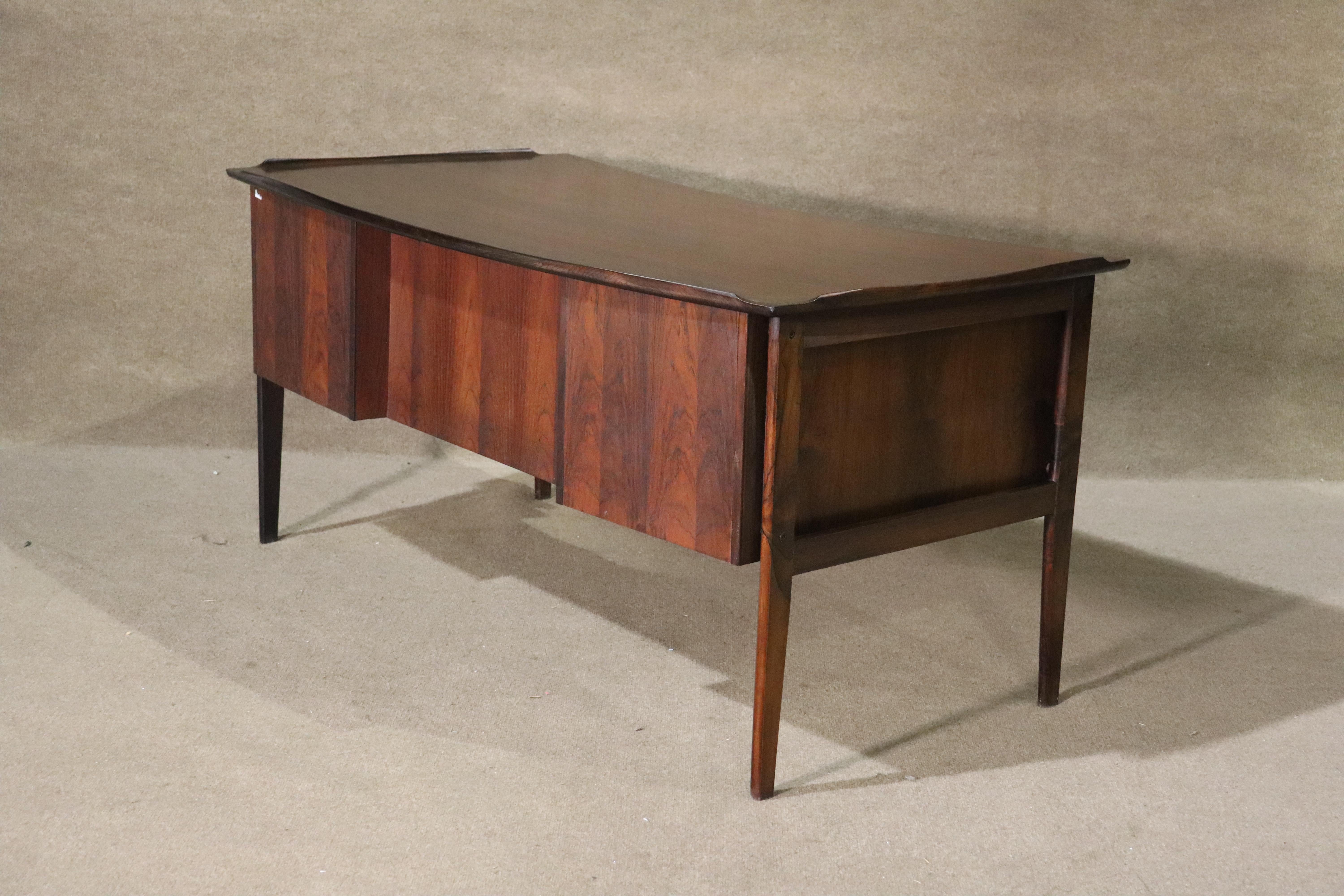 Mid-Century Modern Dyrlund Smith Executive Desk For Sale