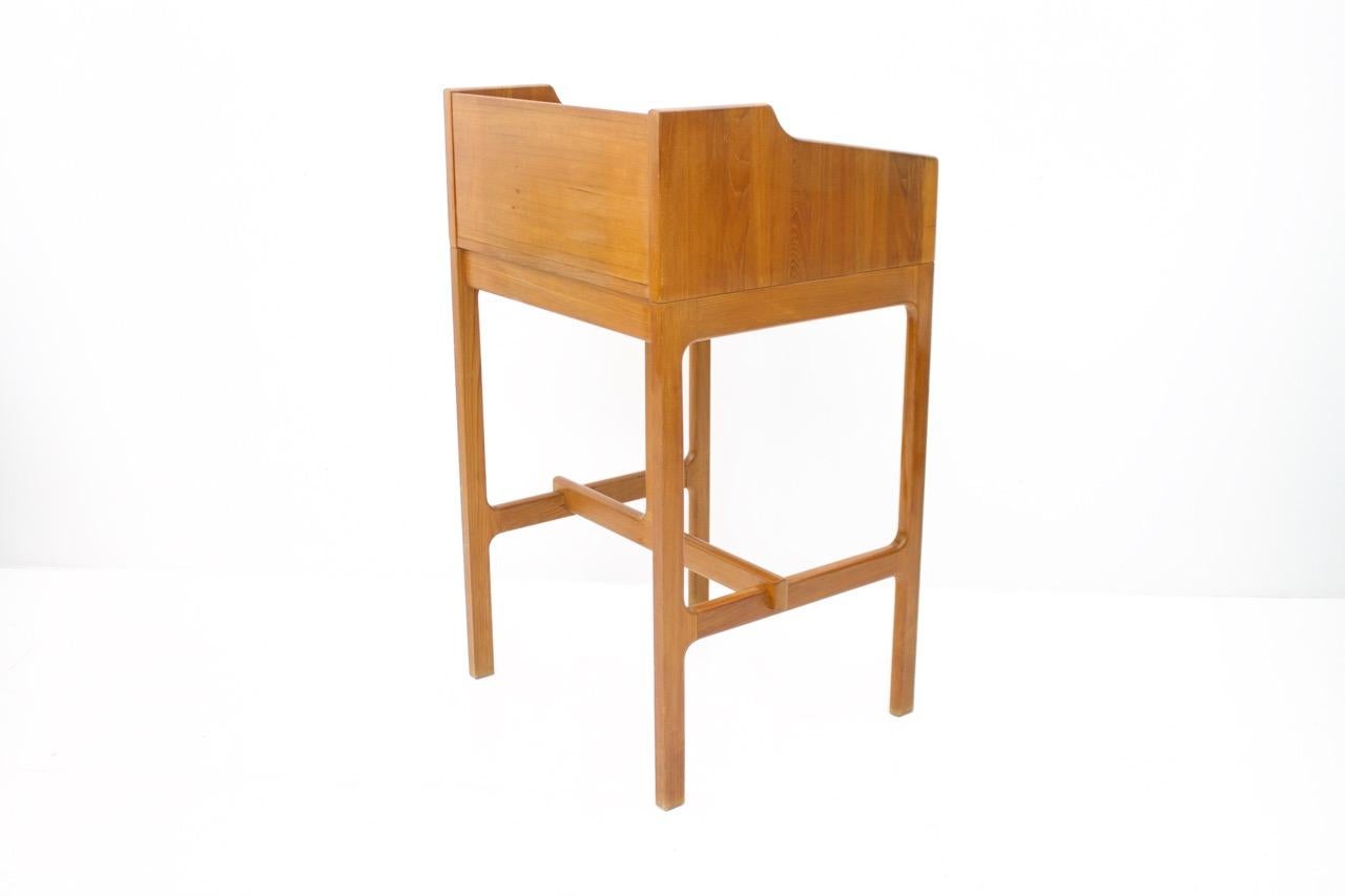 Dyrlund Stand-Up Desk in Teak and Leather, Denmark, 1960s For Sale 3