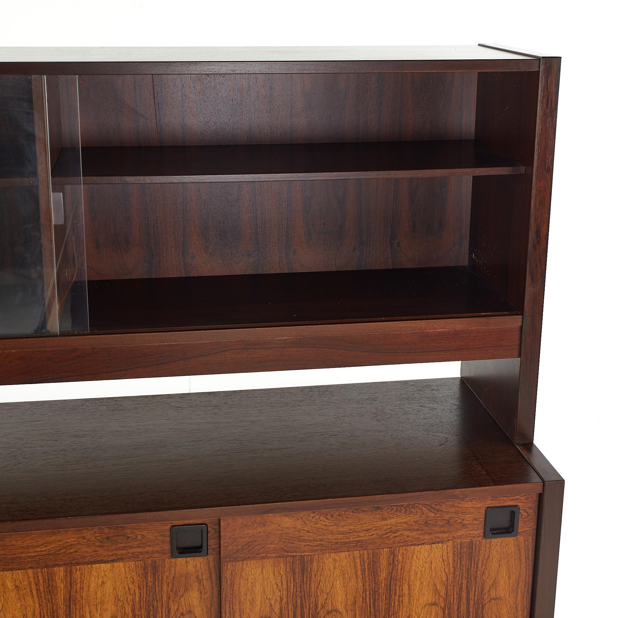 Mid-Century Modern Dyrlund Style Mid-Century Rosewood Buffet and Hutch For Sale