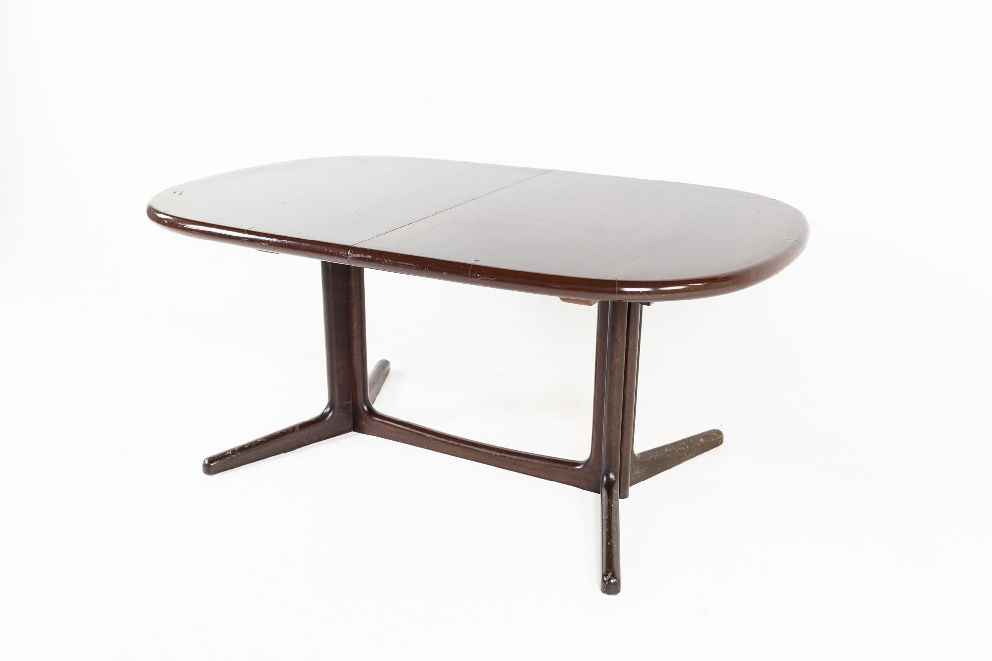 Mid-Century Modern Dyrlund Style Mid Century Rosewood Dining Table For Sale