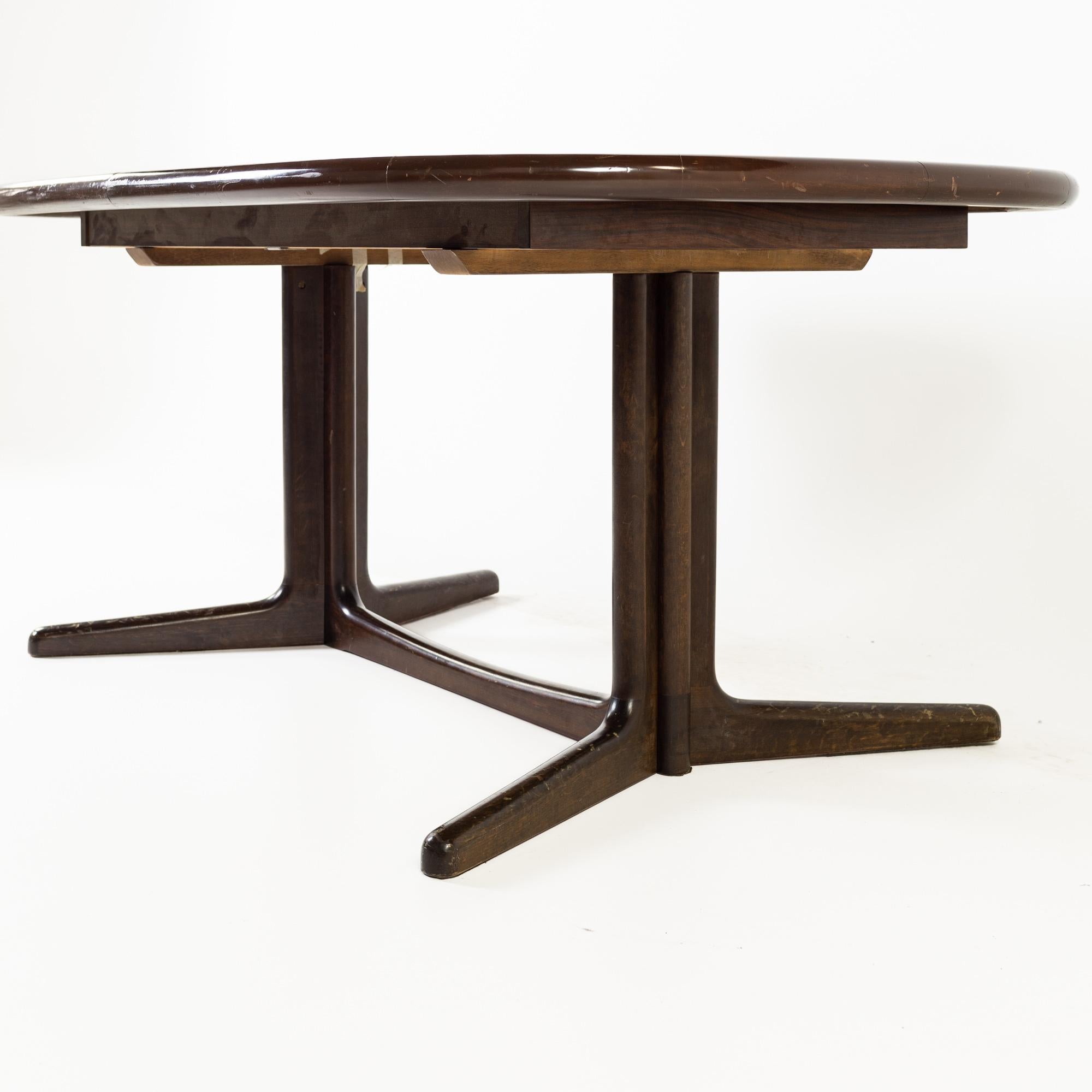 Dyrlund Style Mid Century Rosewood Dining Table For Sale 1
