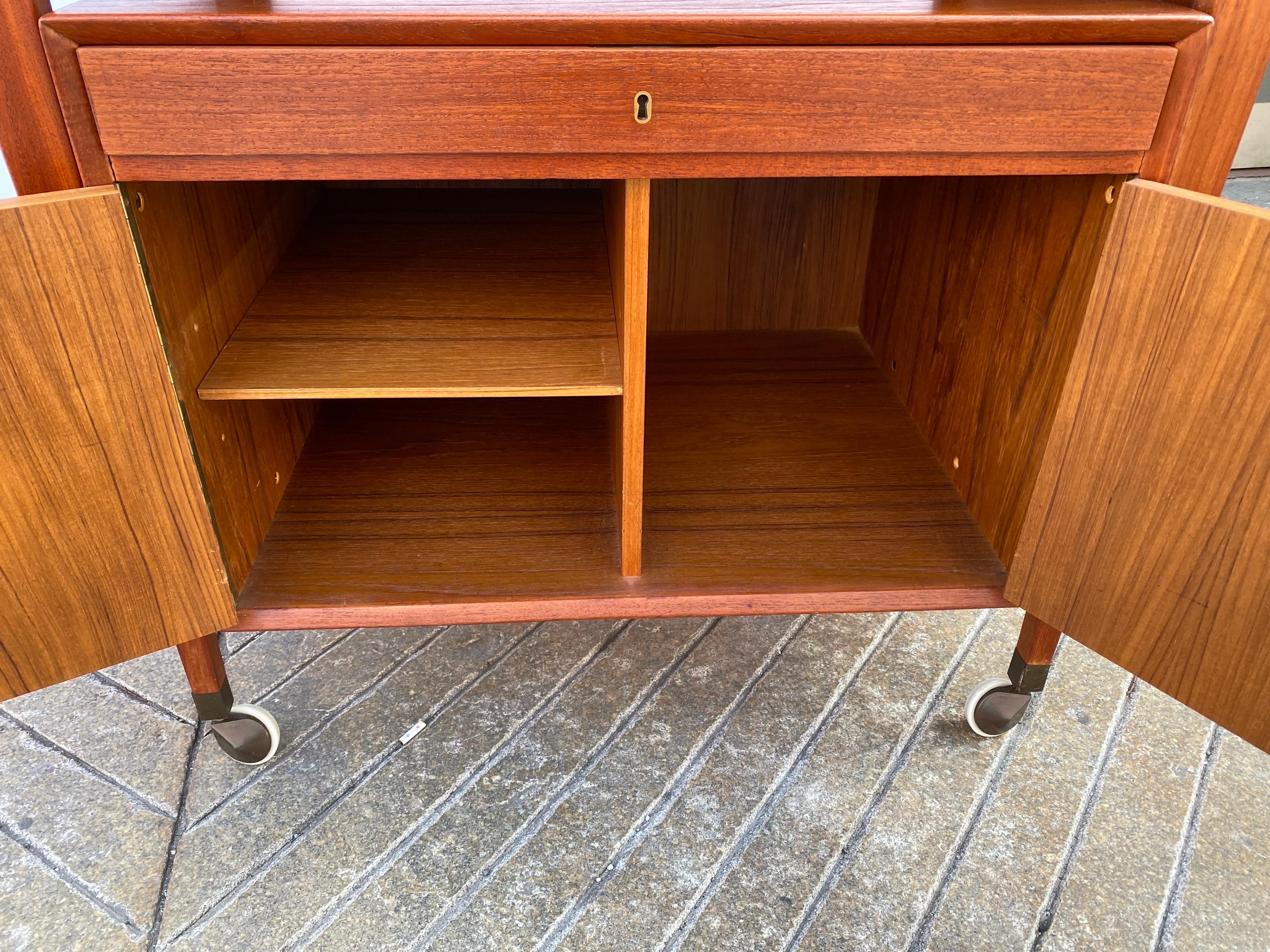 Dyrlund Teak Locking Bar 3