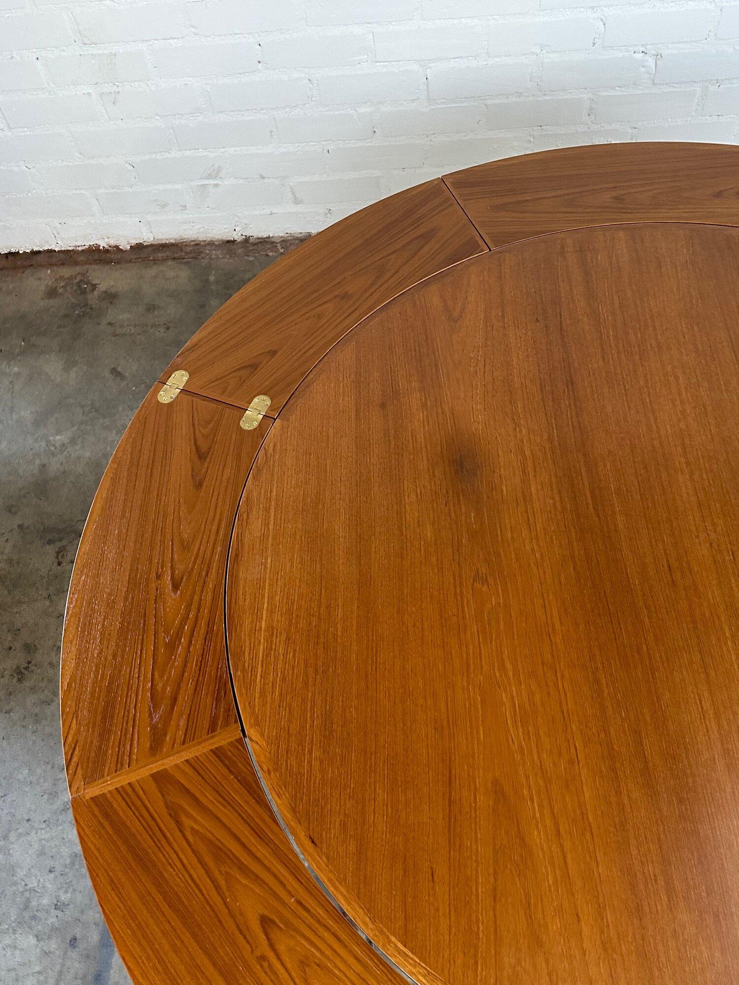 Mid-Century Modern Dyrlund Teak Lotus Flip-Flap Dining Table