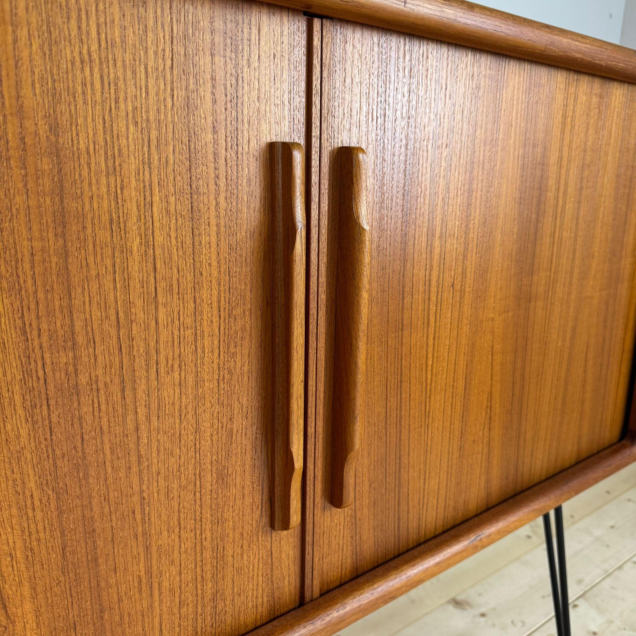 Danish Dyrlund teak sideboard, Denmark 1960 in vendita