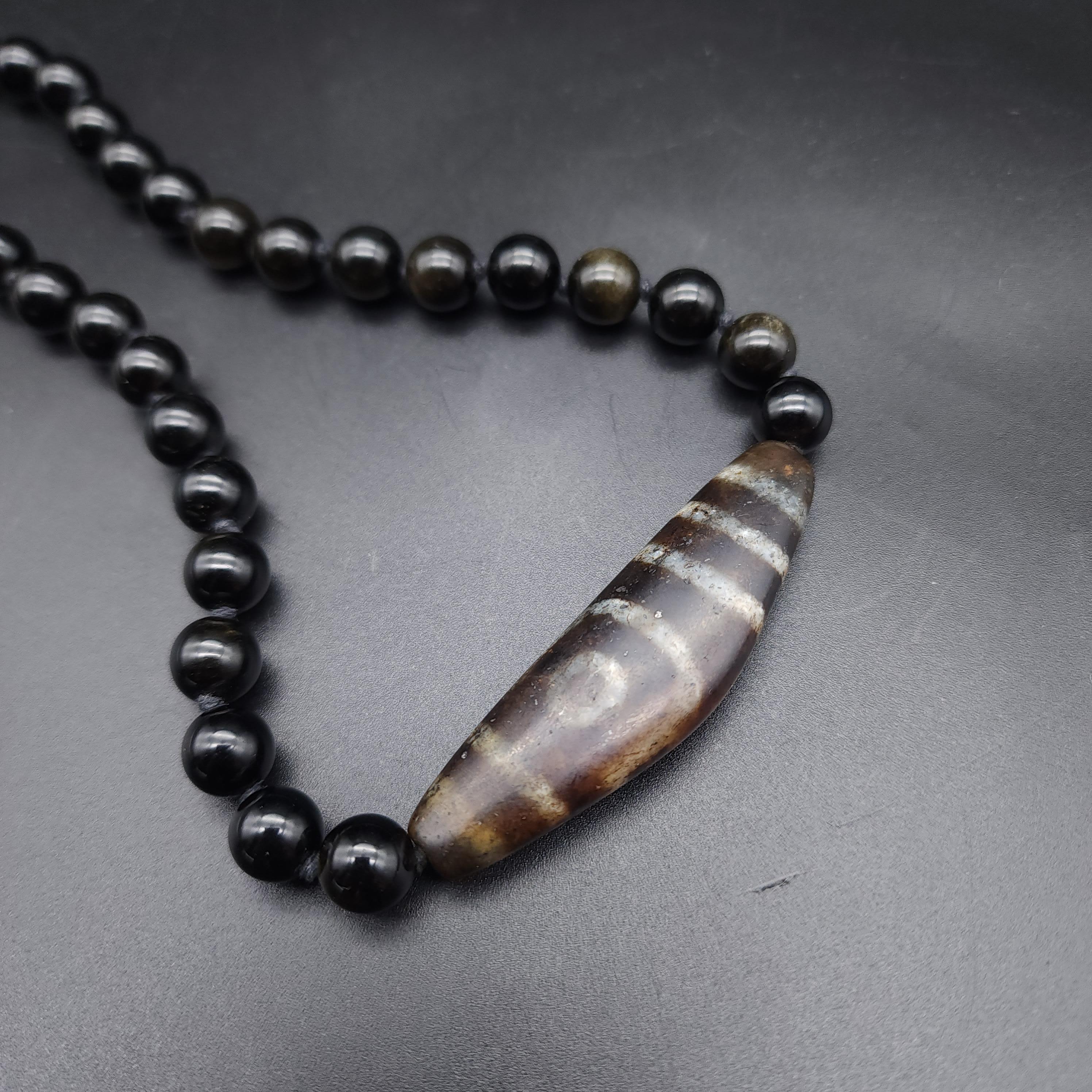 Retro Dzi Pendant Centerpiece, Obsidian Beads Knotted Necklace  Sterling Silver Clasp For Sale