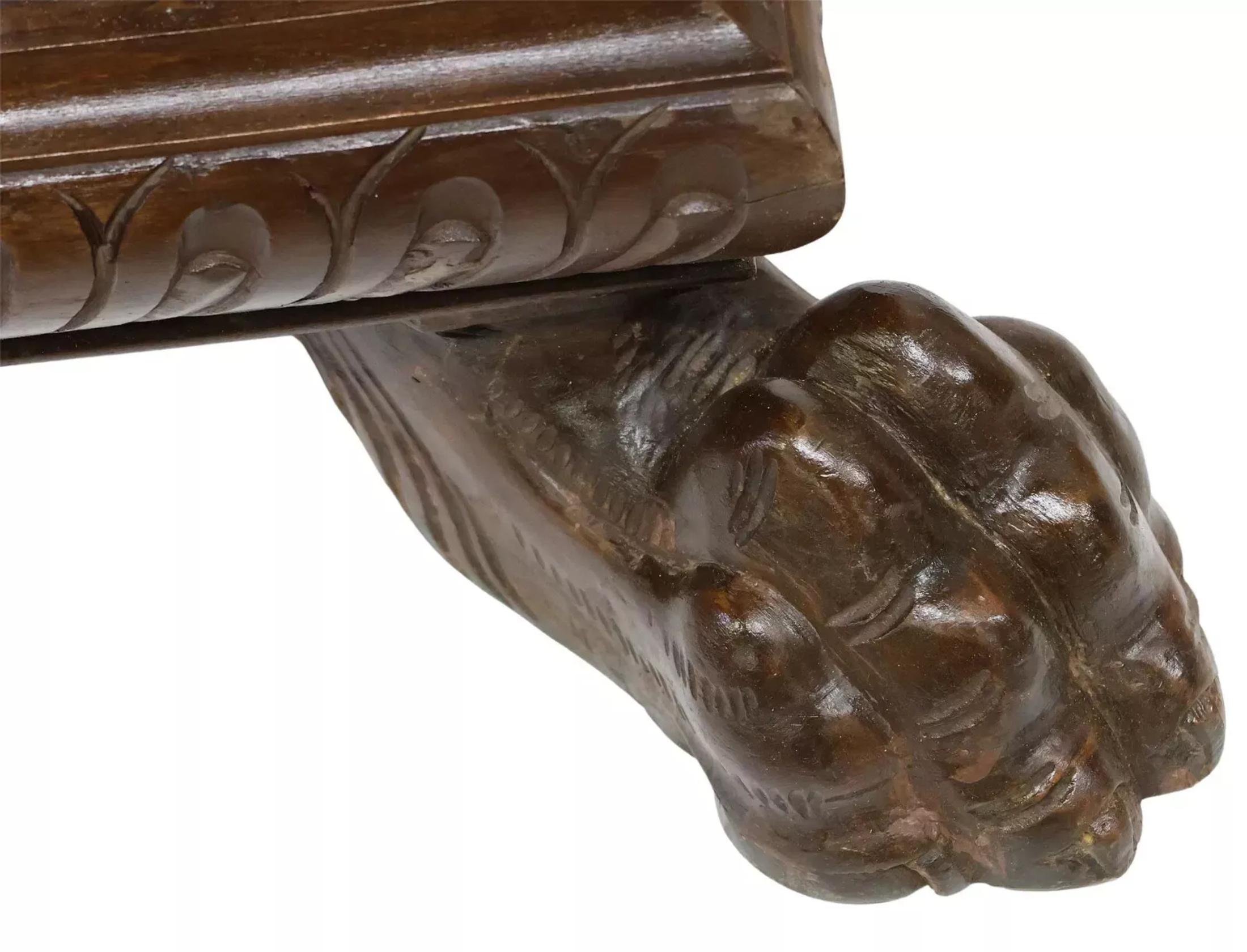 Noyer Ancien Ren italien des années 1900 Revive, noyer sculpté, banc d'entrée à corniche !