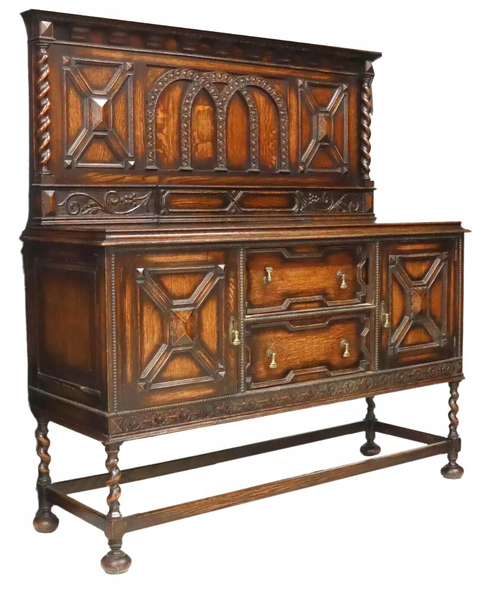 Gorgeous E. 1900's Jacobean Style, Carved Wood, English, Oak Barley Twist Sideboard!!

Antique Sideboard, Jacobean Style, Carved Wood, English, Oak Barley Twist, Geometric Panels, Early 1900's, 20th C.!

This exquisite sideboard exudes an antique