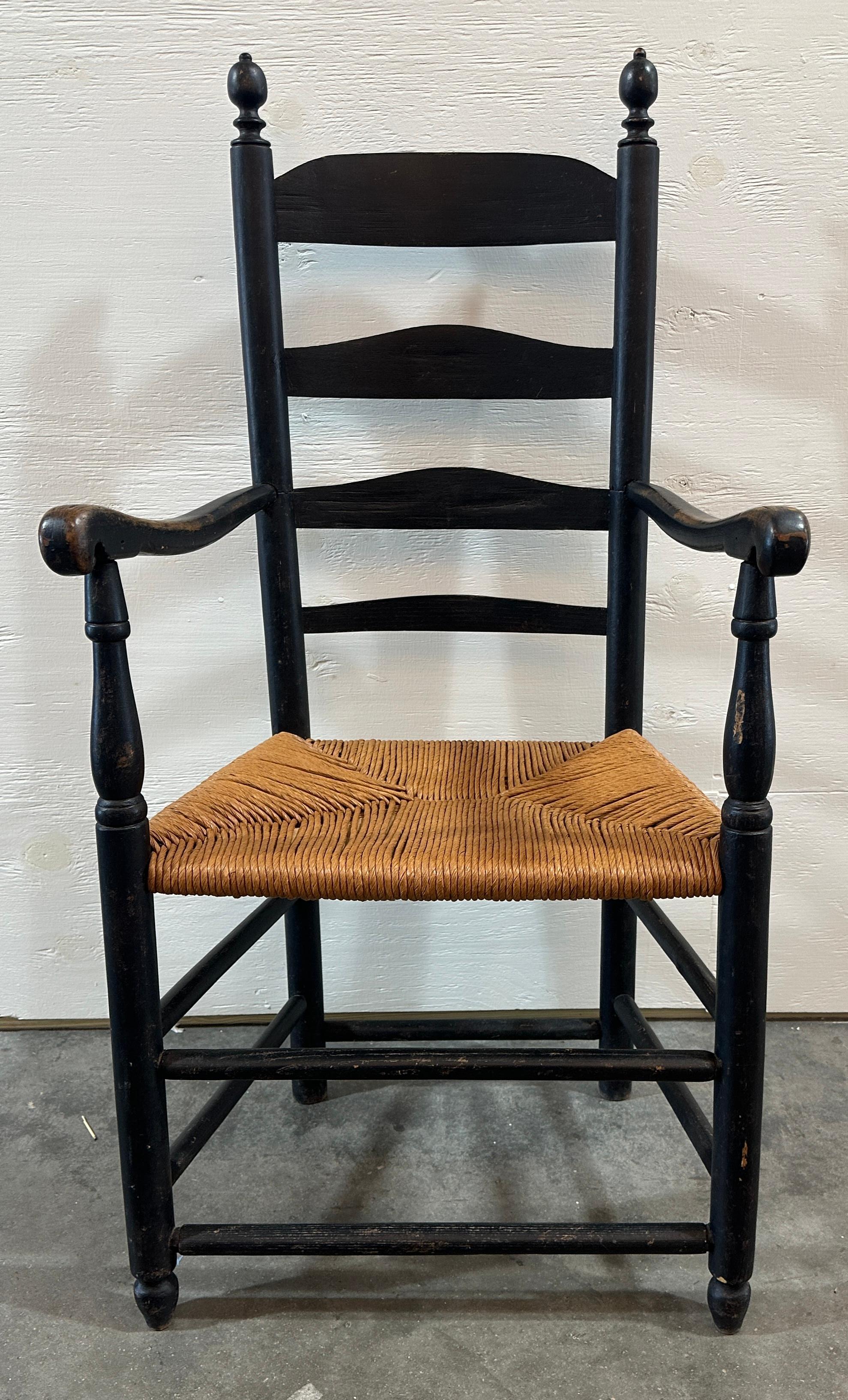 E. 19thc New England Ladder back Chairs in vendita 1