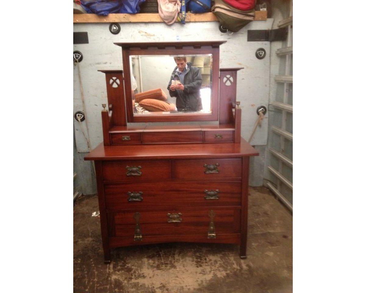 Arts and Crafts E A Taylor Attr Wylie & Lochhead Arts & Crafts Four-Piece Mahogany Bedroom Suite For Sale