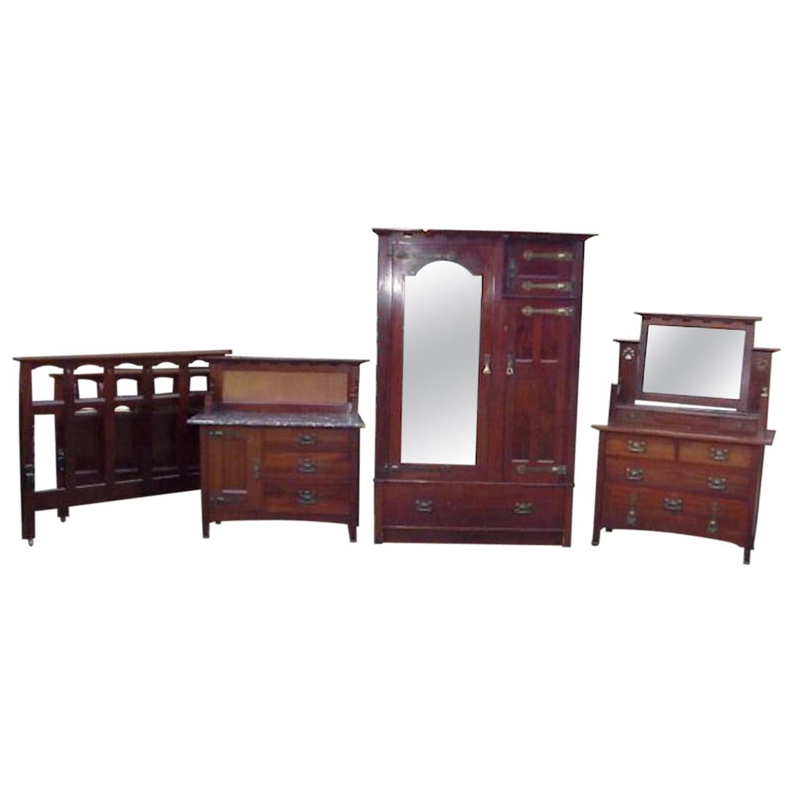 E A Taylor Attr Wylie & Lochhead Arts & Crafts Four-Piece Mahogany Bedroom Suite