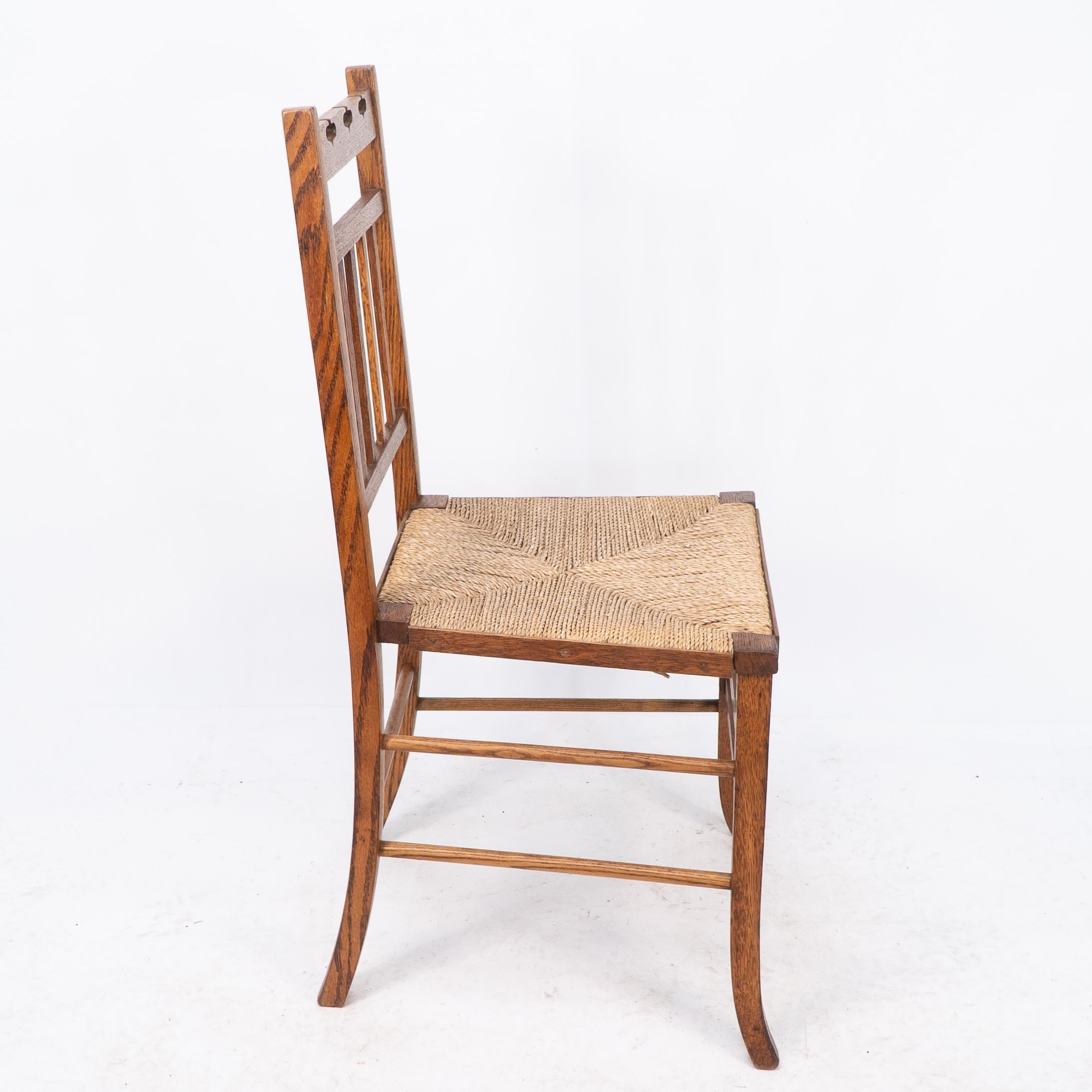 E A Taylor attri for Wylie & Lochhead. An Arts & Crafts side or bedroom chair In Good Condition For Sale In London, GB