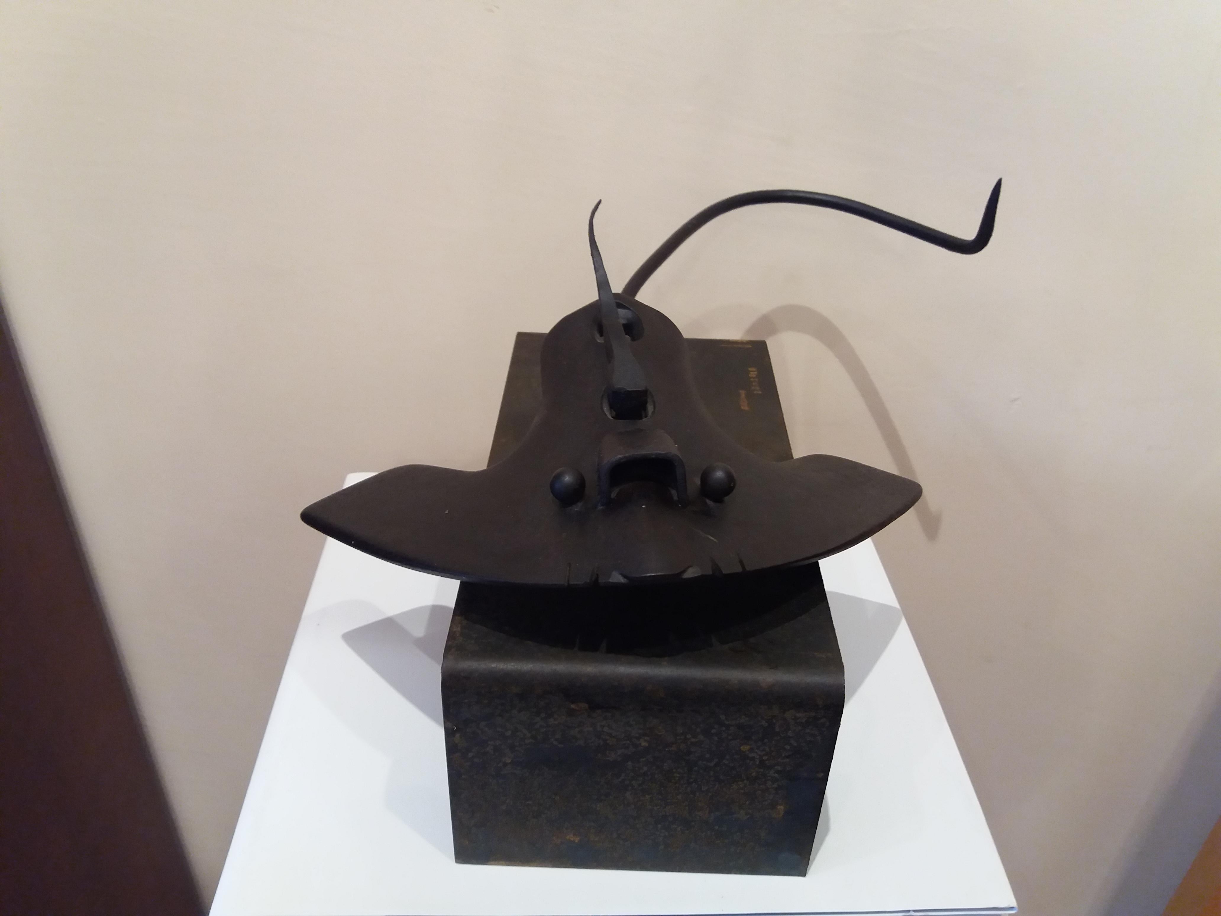 E. ALEMANY . MANTA FISH  Original  Unic contemporary iron sculpture  Animal 4