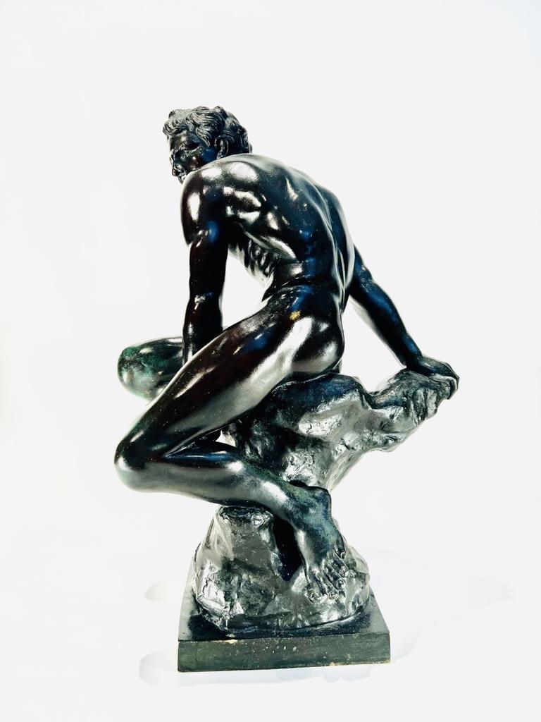 Milieu du XXe siècle E. Aurelio italien Art Deco bronze brun homme circa 1930 en vente