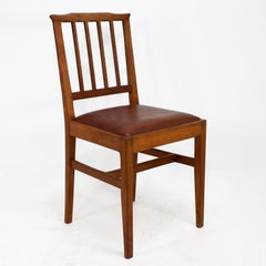 The Oak Oak pour le Rural Industries Bureau Six chaises de salle à manger en chêne Arts & Crafts