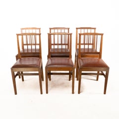The Oak Oak pour le Rural Industries Bureau Six chaises de salle à manger en chêne Arts & Crafts