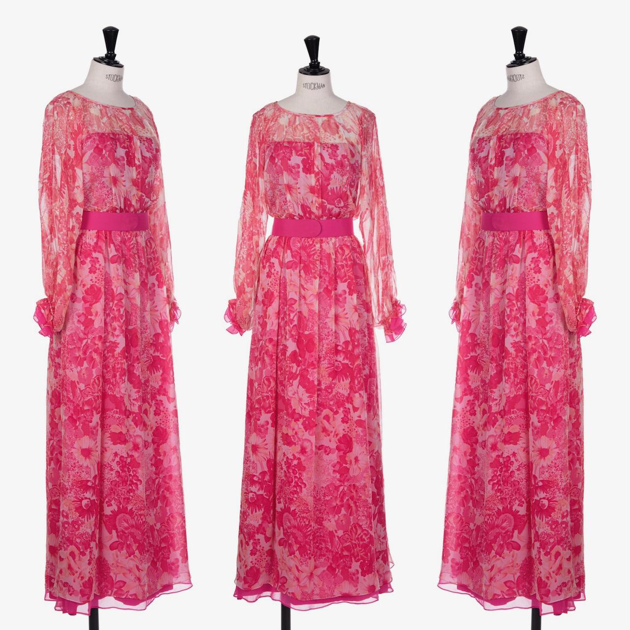This is a romantic 1970s layered silk chiffon maxi dress by E. Braun & Co. who was a high-class clothing store established by the brothers Emanuel and Josef Braun in Vienna, Austria, in 1892. In 1911 they became purveyors to the Habsburg court. The