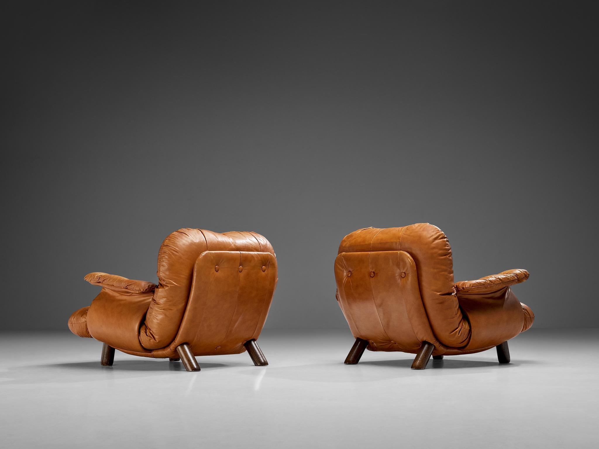E. Cobianchi for Insa Pair of Lounge Chairs in Cognac Leather 6