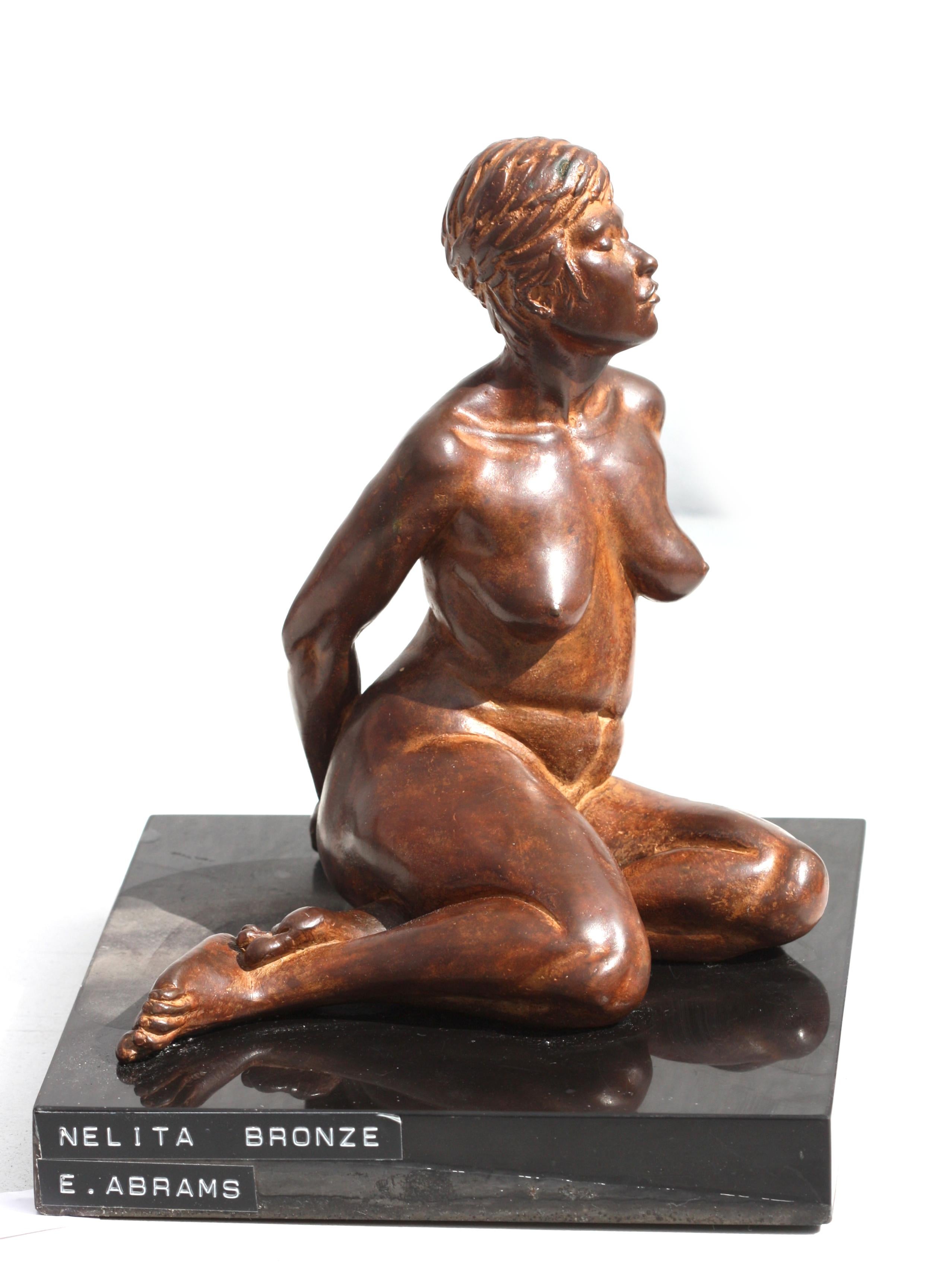 
Emily Abrams, (Americana, 20° secolo) Bronzo
Nelita, 1978,
bronzo patinato su marmo, firmato E. Abrams, 78
Altezza 10,25 pollici, larghezza 9 pollici.