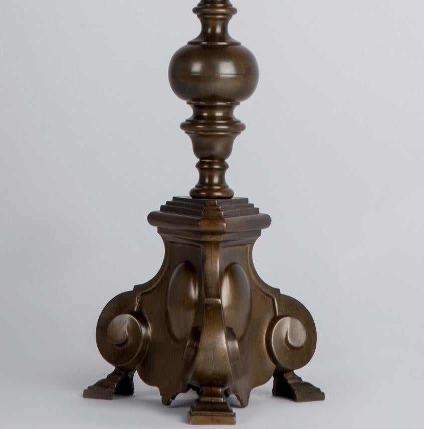 American Antique Bronze Lamp with Baluster Form Body by E. F. Caldwell, Circa 1920s For Sale