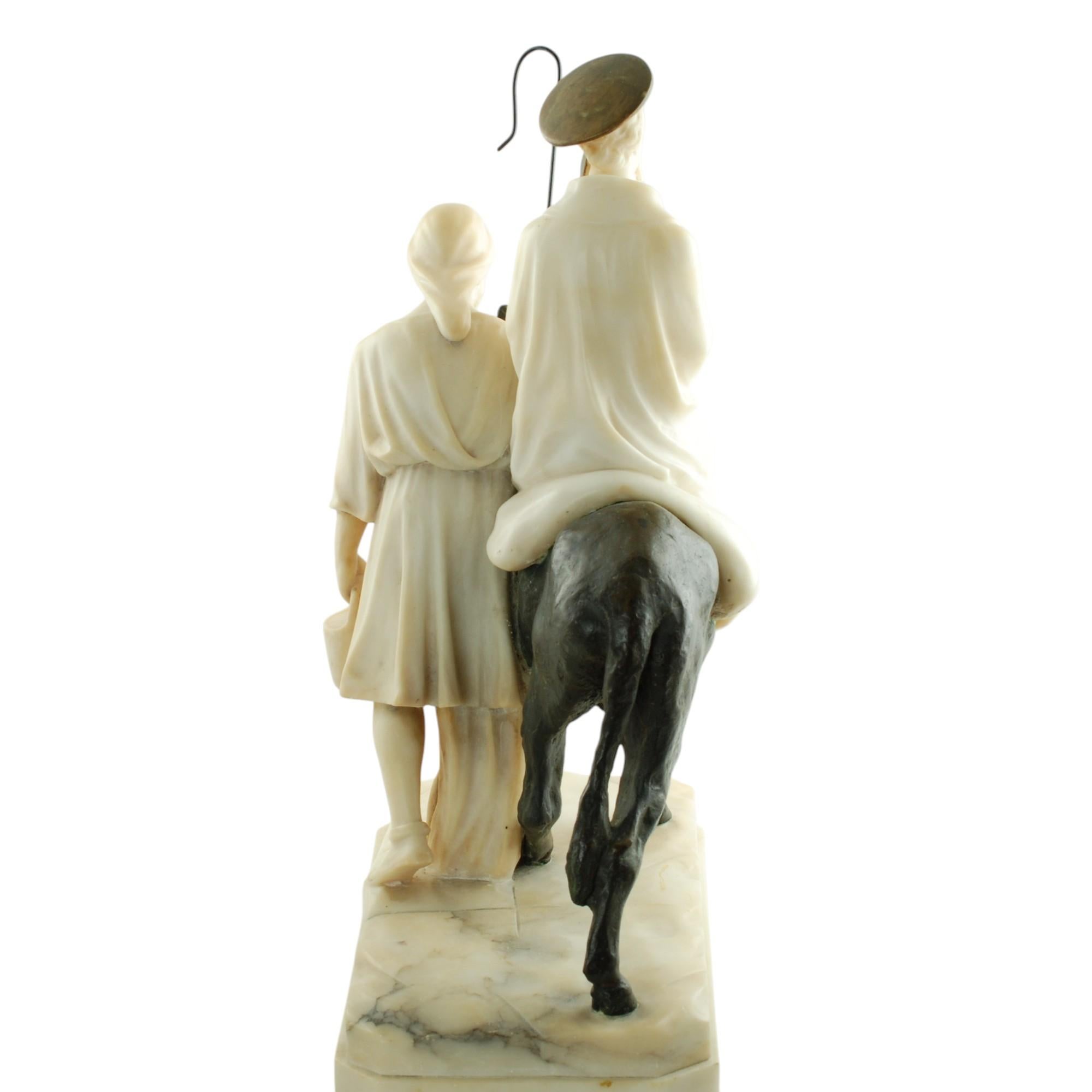 Alabaster-, Bronze- und Marmor-Skulptur der Heiligen Familie Fiaschi in Ägypten (Neorenaissance) im Angebot
