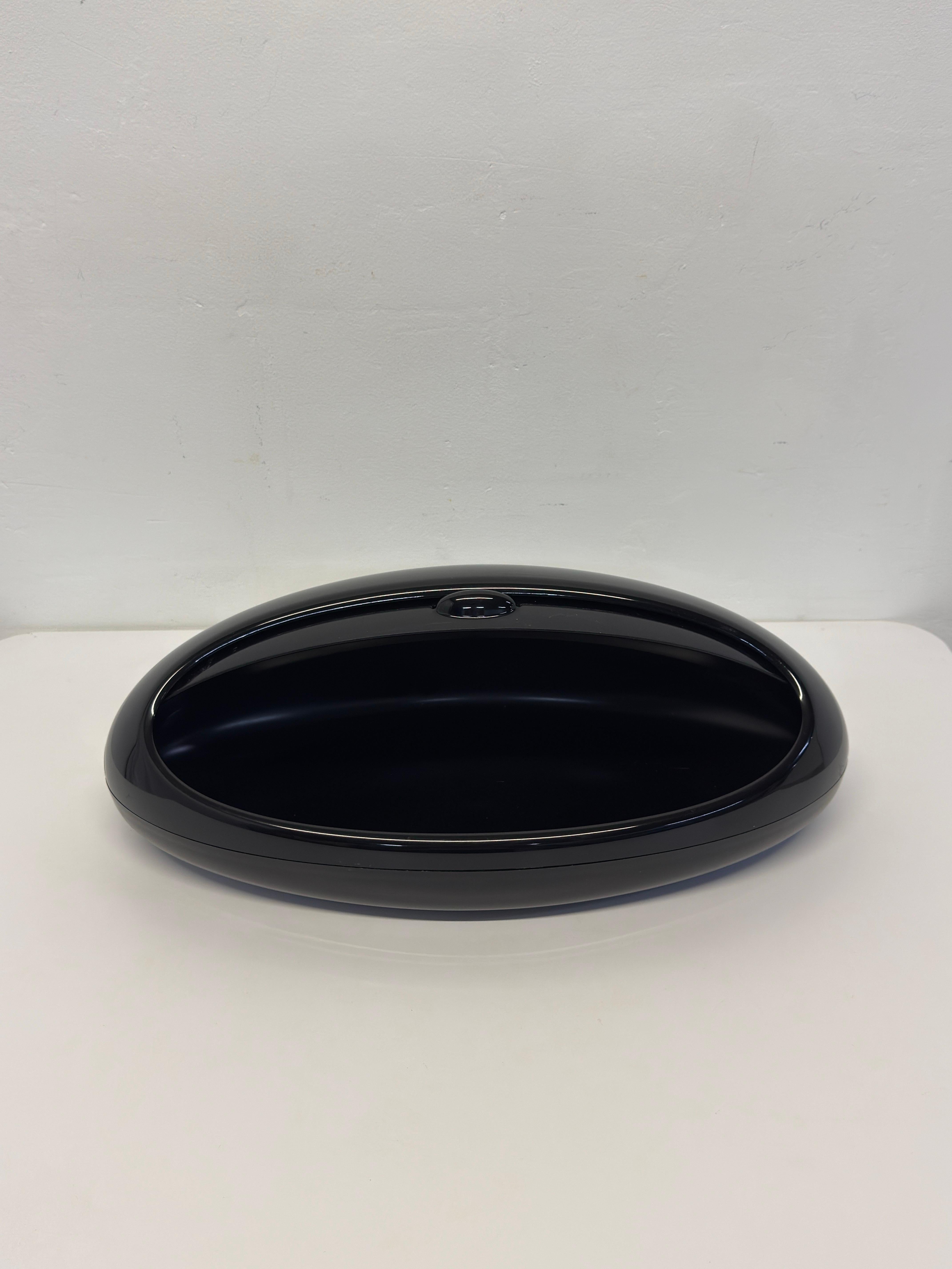 E. Gargan y S. Giovannoni Panera Gnam para Alessi en venta 3