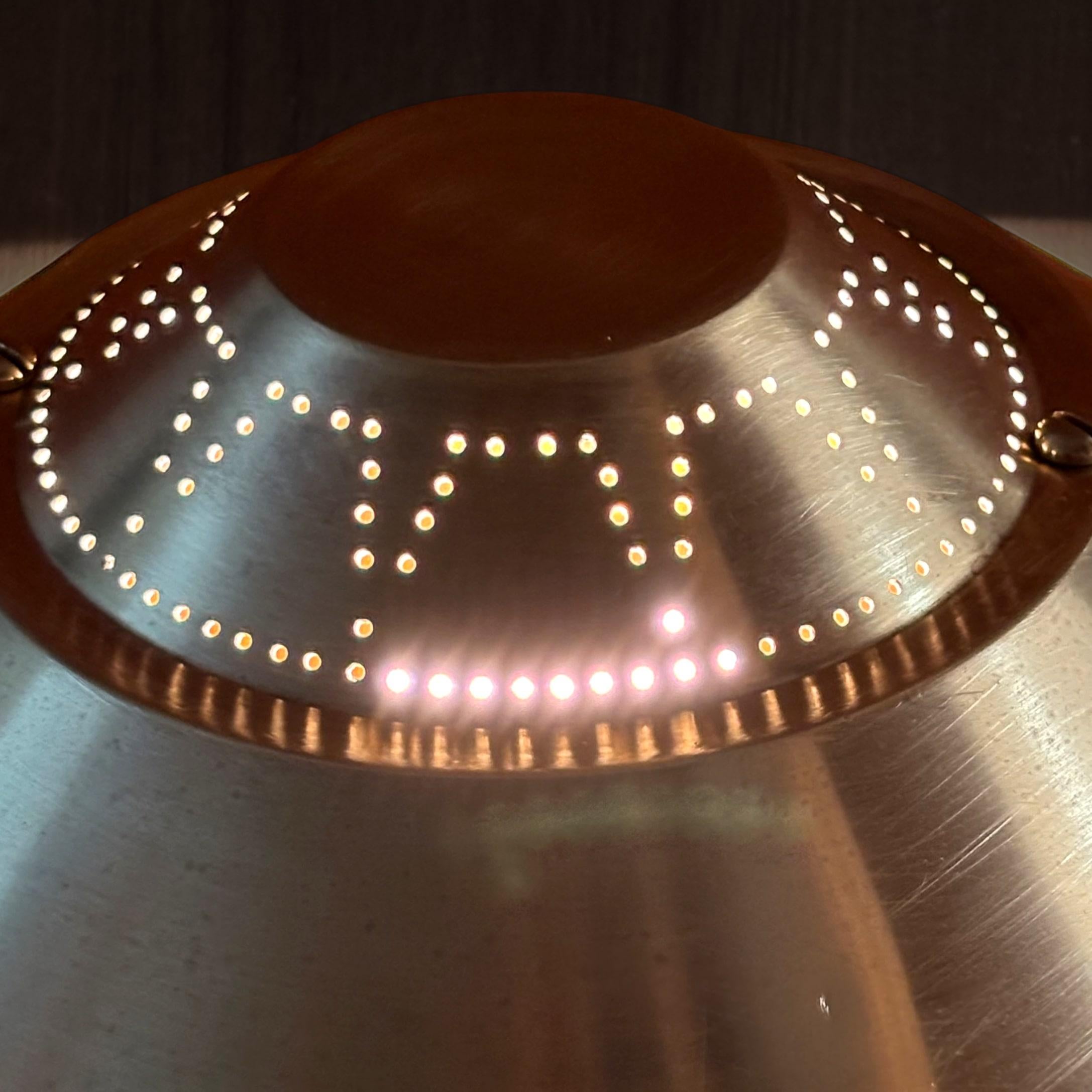 E. Hansson & Co, Malmö, lampe de table 568, milieu du siècle, laiton, Suède, années 1940 en vente 3
