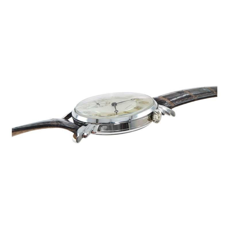 Montre-bracelet surdimensionnée à remontage manuel Art Déco à cadran en acier de E. Howard, vers les années 1920 en vente 3