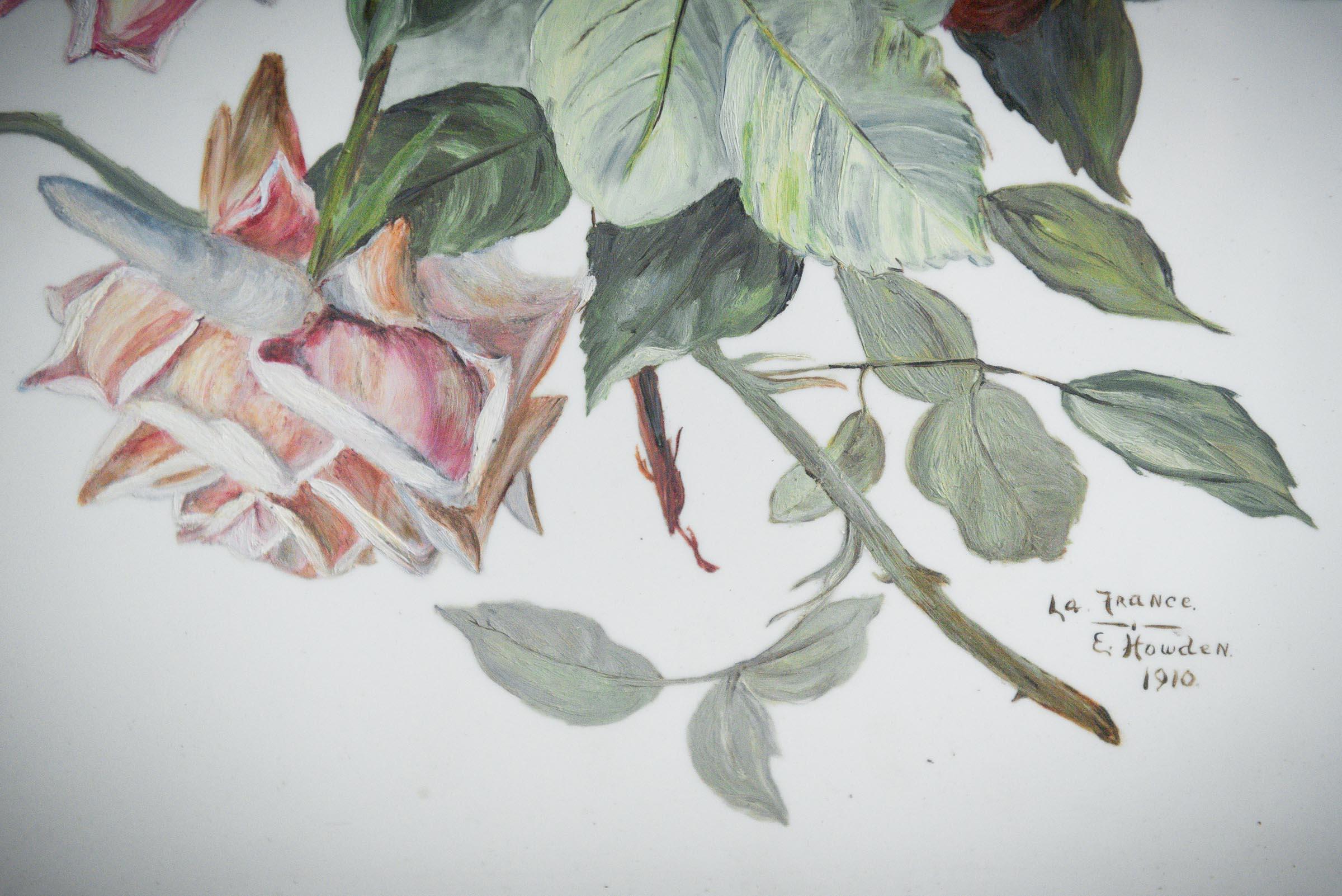 Paire de peintures à fleurs de E. Howden, encadrées et signées en vente 2